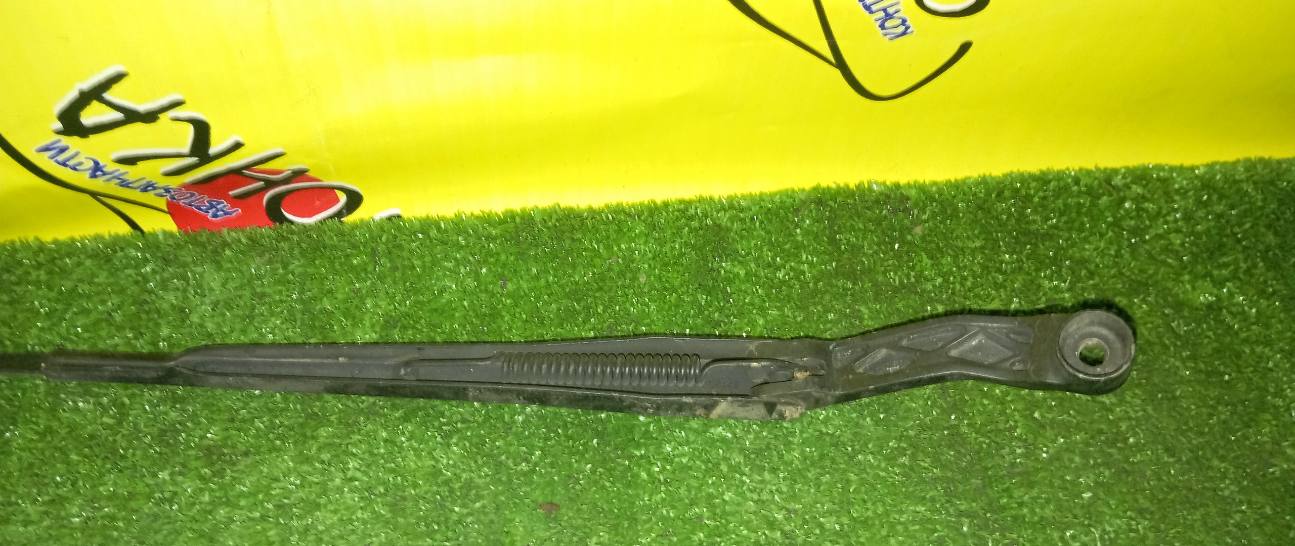 ДВОРНИК ЛОБОВОГО СТЕКЛА/TOY/STARLET/EP90/EP91/F/R