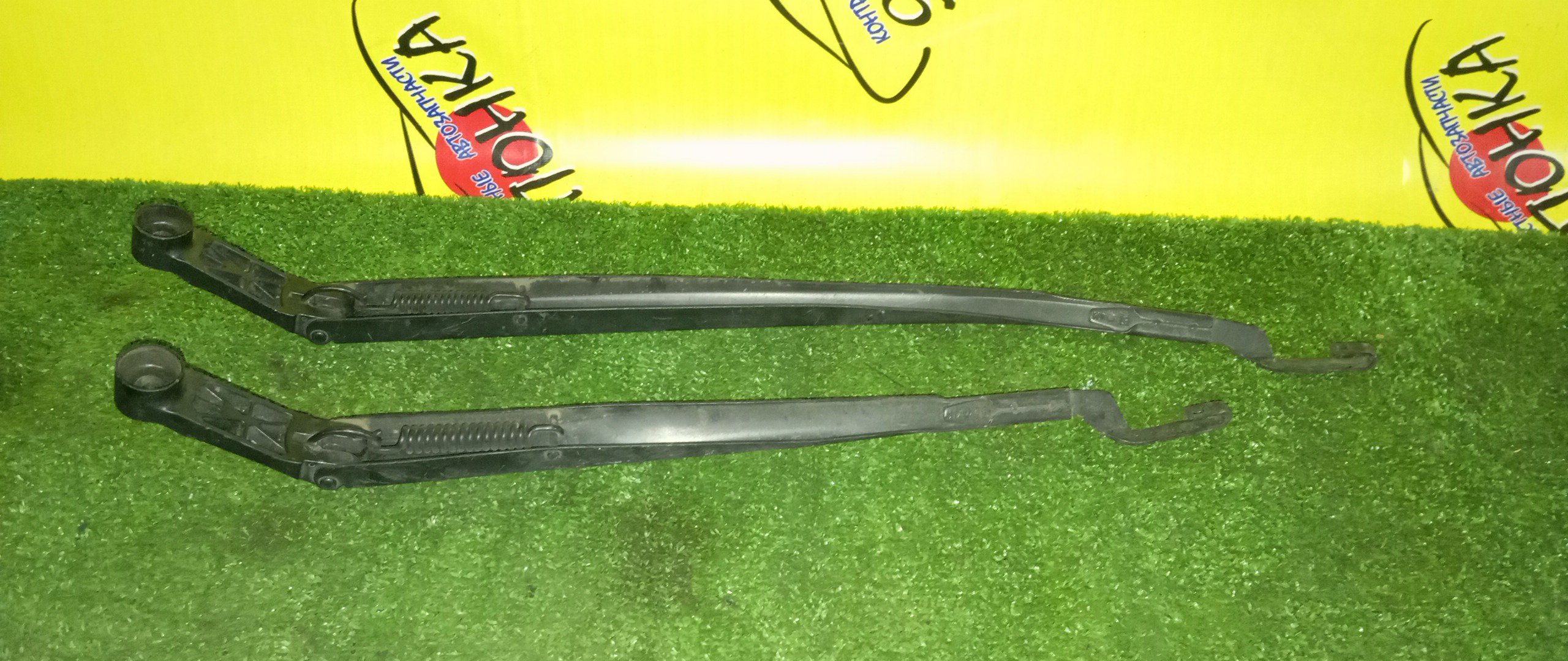 ДВОРНИК ЛОБОВОГО СТЕКЛА/TOY/AURIS/NZE151/F/ПАРА