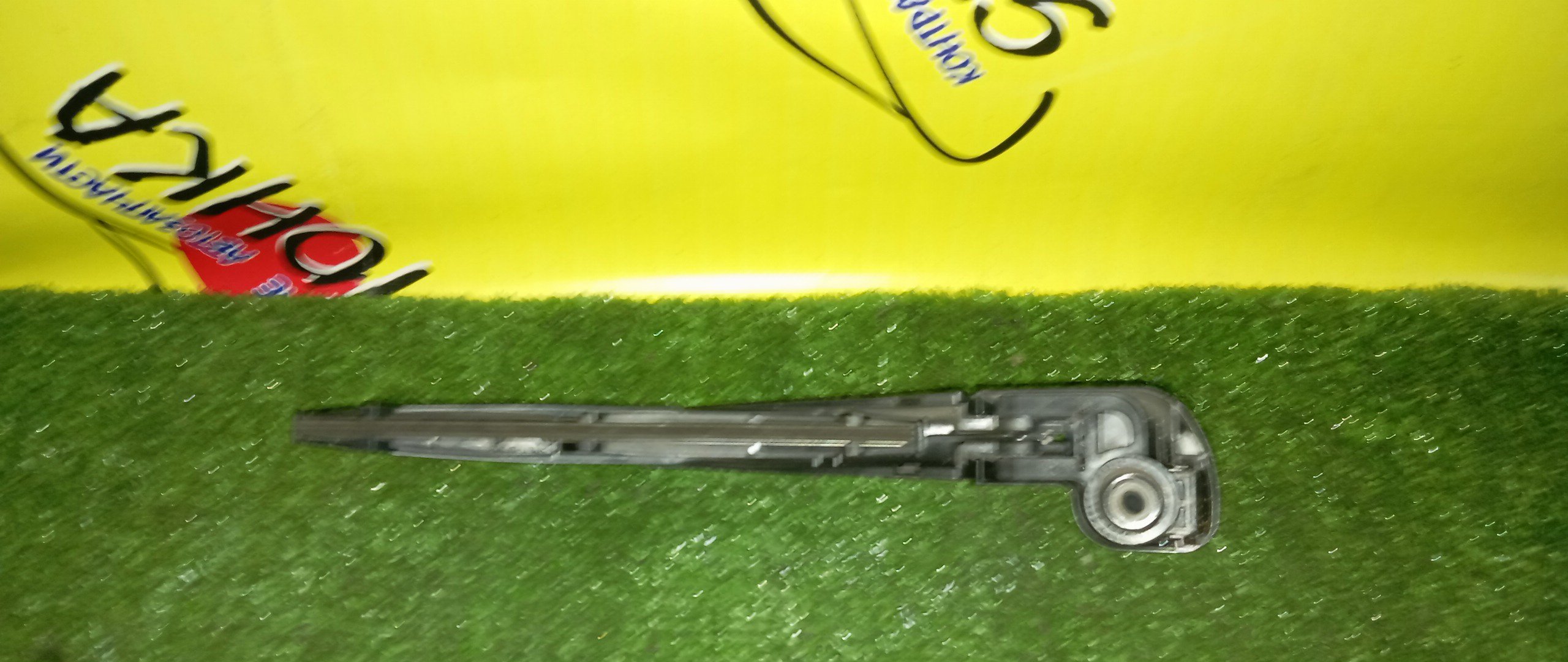 ДВОРНИК ЗАДНЕЙ ДВЕРИ/TOY/IST/NCP110/NCP115/NLP110/NLP115/NSP110/ZSP110