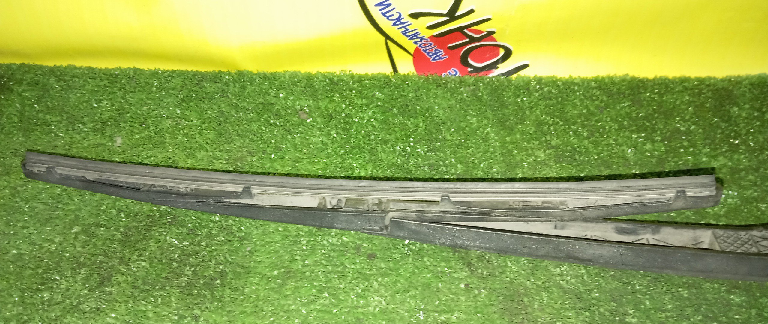 ДВОРНИК ЗАДНЕЙ ДВЕРИ/TOY/PORTE/NNP10