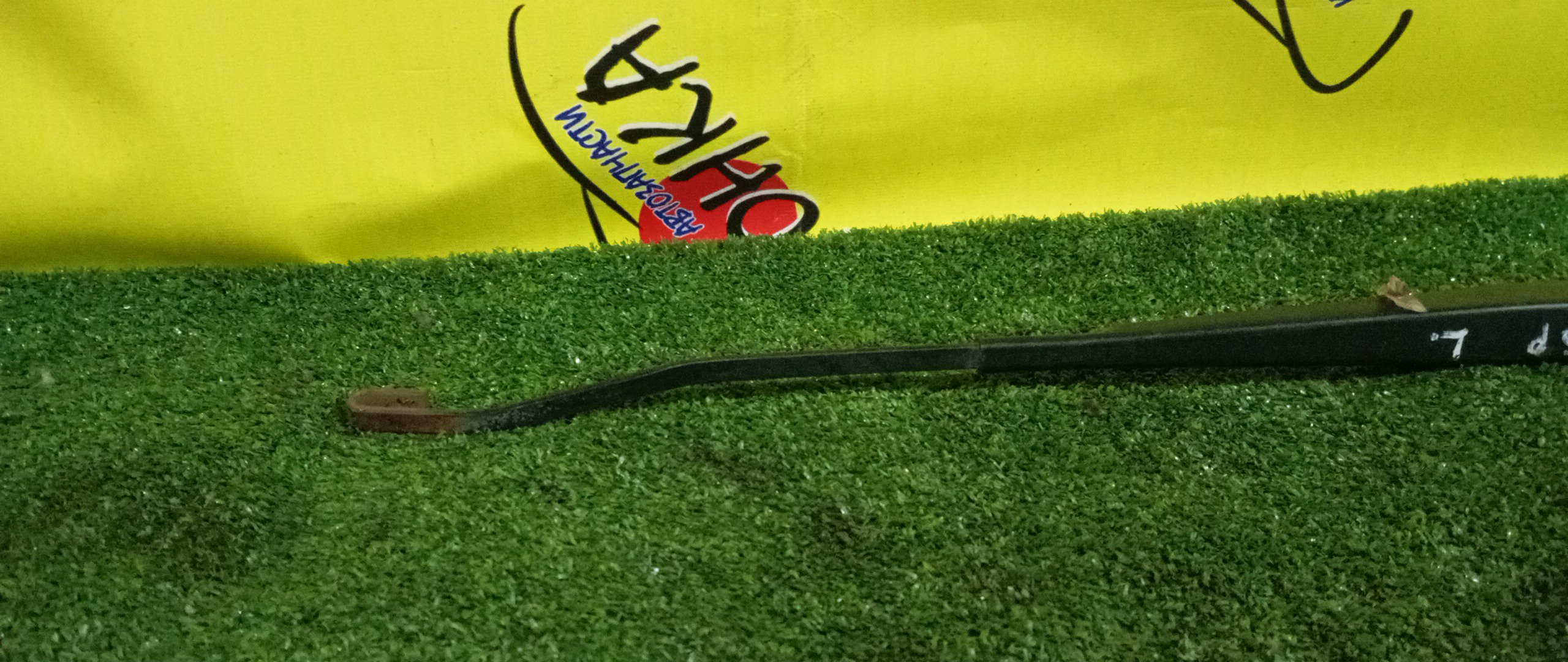 ДВОРНИК ЛОБОВОГО СТЕКЛА/MAZ/AXELA/BK3P/BK5P/BKEP/F/L