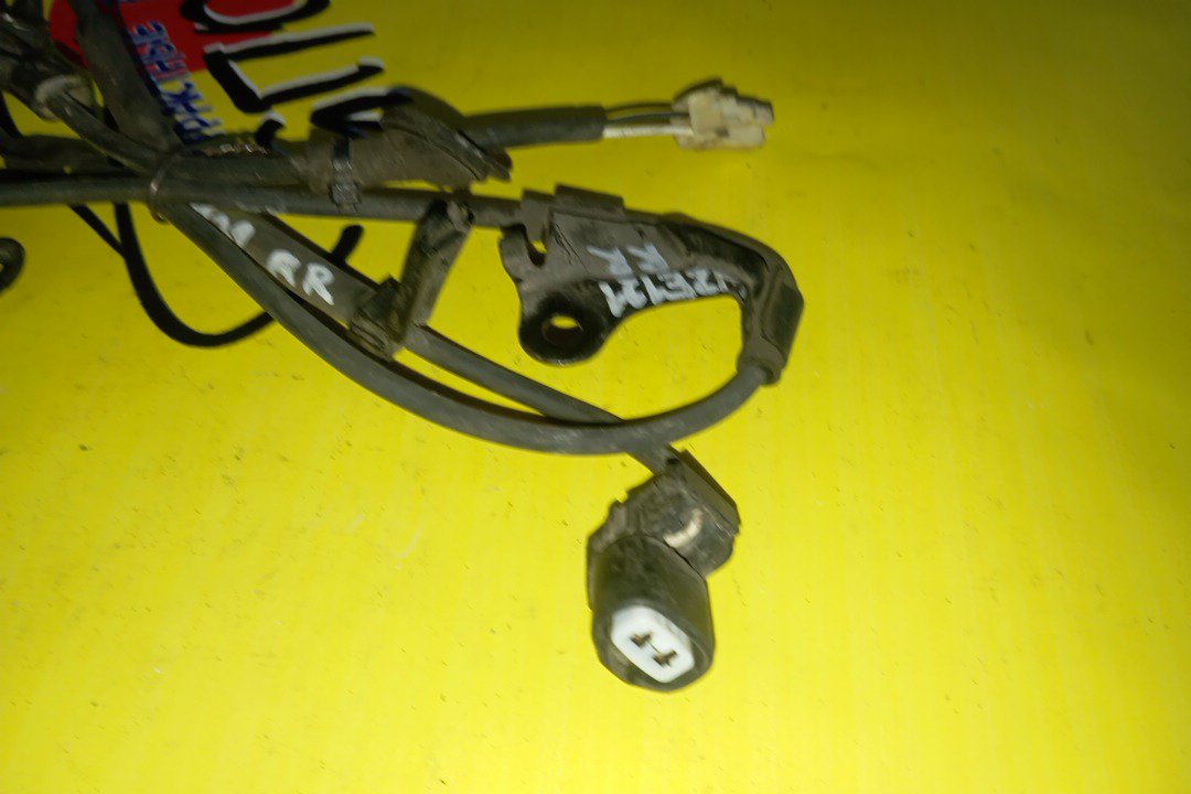 ДАТЧИК ABS/TOY/ALLEX/COROLLA/FIELDER/RUNX/SPACIO/COROLLA VERSO/WILL VS/CDE120L/CE121/CE121G/NDE120L/NZE120/NZE121/NZE121G/NZE121N/NZE124/NZE124G/NZE127/ZZE120L/ZZE121L/ZZE122/ZZE122G/ZZE122N/ZZE123/ZZE123G/ZZE124/ZZE124G/ZZE124N/ZZE127/ZZE128/ZZE129/B/R