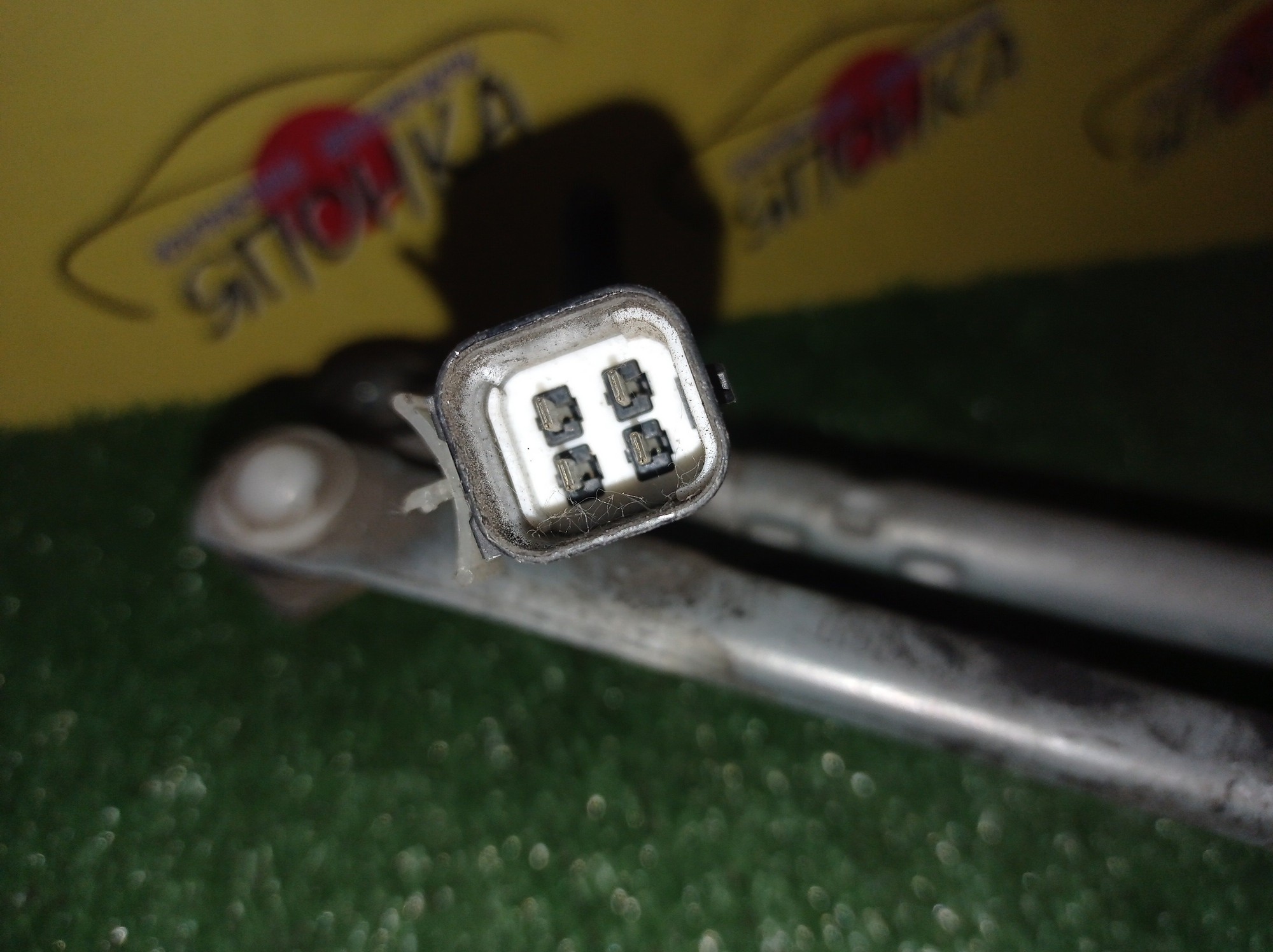 ТРАПЕЦИЯ ДВОРНИКОВ/CHEVR/CAPTIVA/C140/С МОТОРОМ