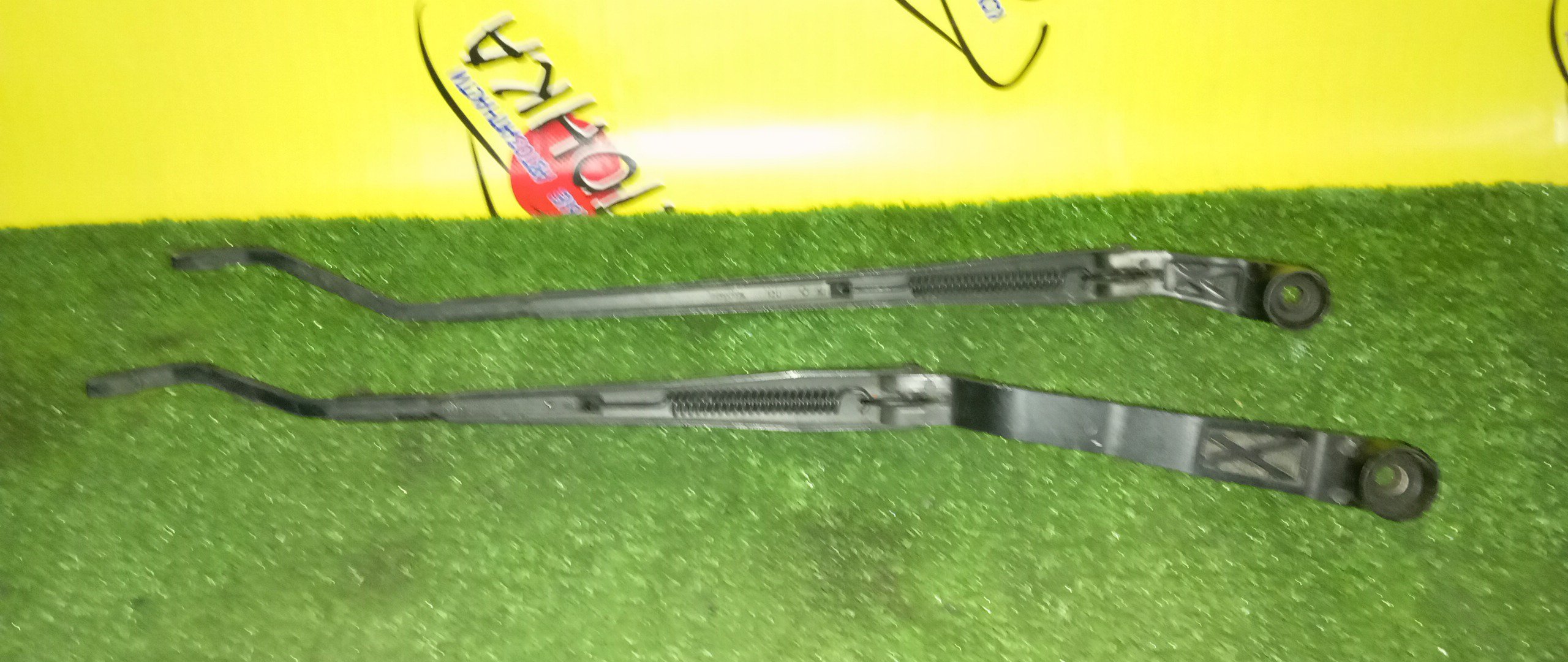 ДВОРНИК ЛОБОВОГО СТЕКЛА/TOY/CALDINA/T210/T215/F/ПАРА