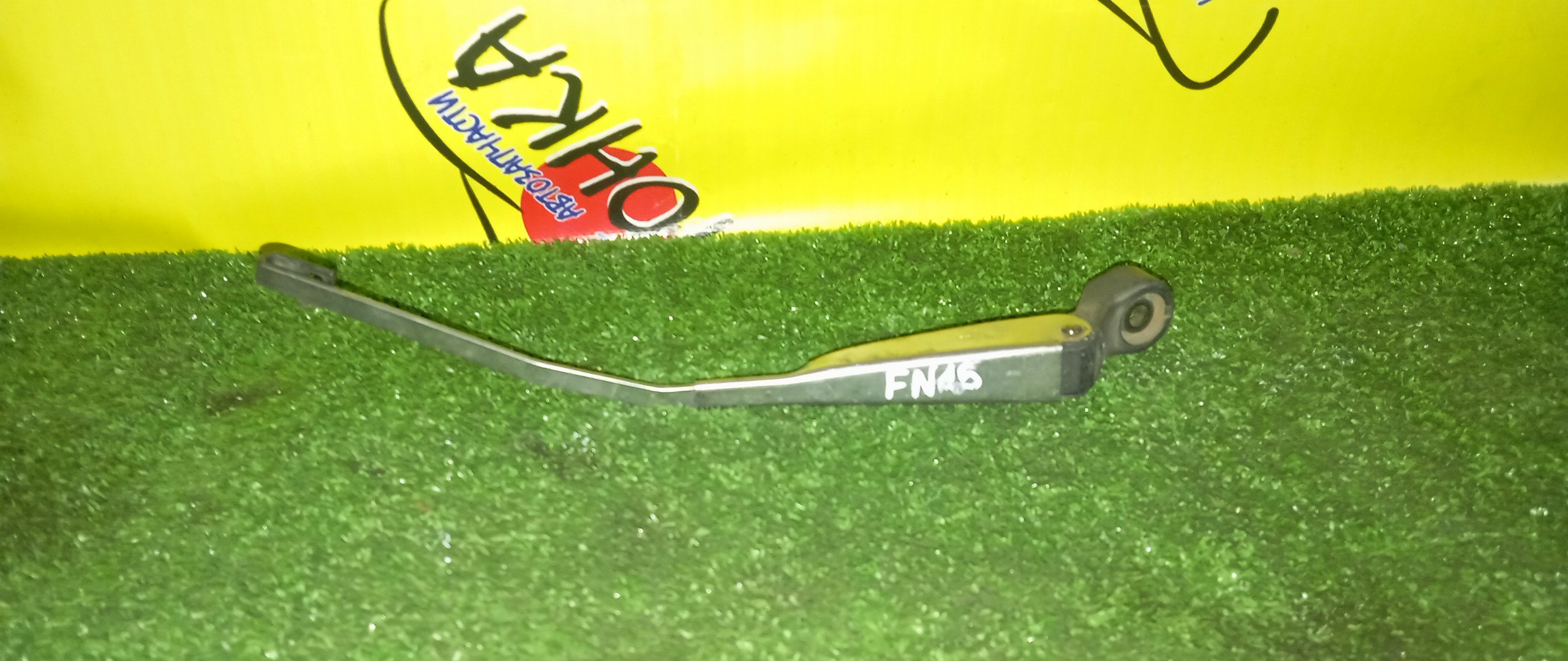 ДВОРНИК ЗАДНЕЙ ДВЕРИ/NIS/PULSAR/LUCINO/N15/FN15/EN15