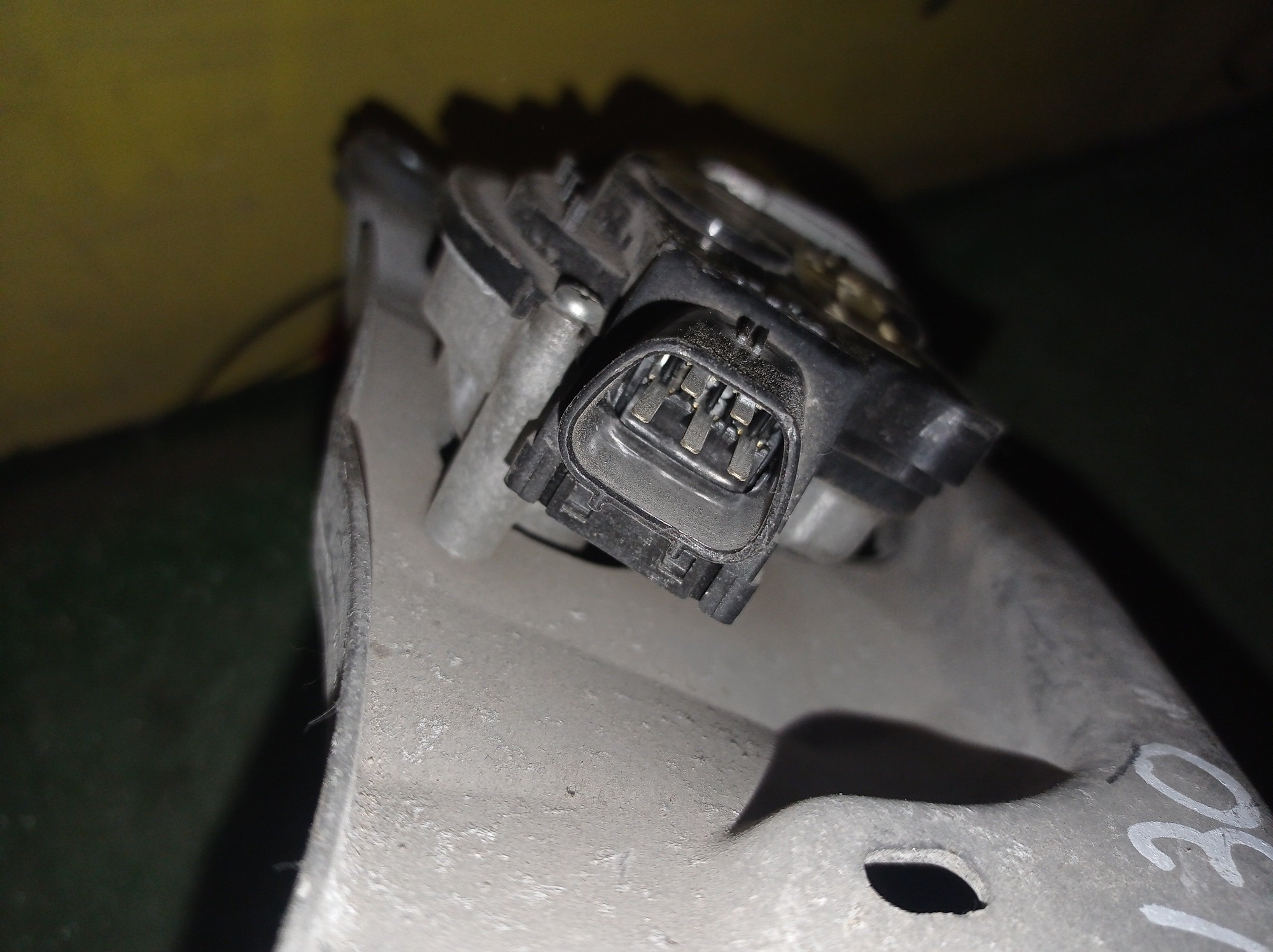 ТРАПЕЦИЯ ДВОРНИКОВ/TOY/HARRIER/ACU30W/ACU35W/GSU30W/GSU35W/MCU30W/MCU31W/MCU35W/MCU36W/MHU38W/С МОТОРОМ