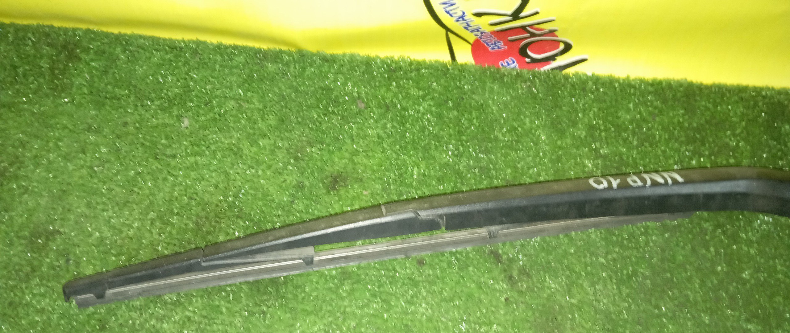 ДВОРНИК ЗАДНЕЙ ДВЕРИ/TOY/PORTE/NNP10