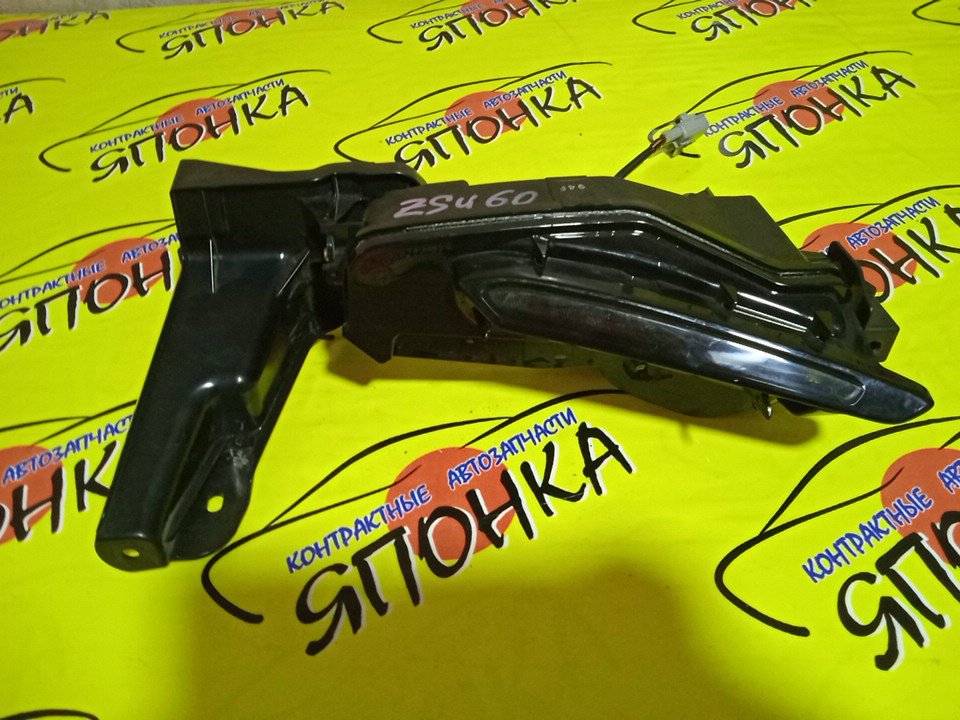 ДНЕВНЫЕ ХОДОВЫЕ ОГНИ/TOY/HARRIER/ASU60W/ASU65W/AVU65W/ZSU60W/ZSU65W/F/R/8143048010