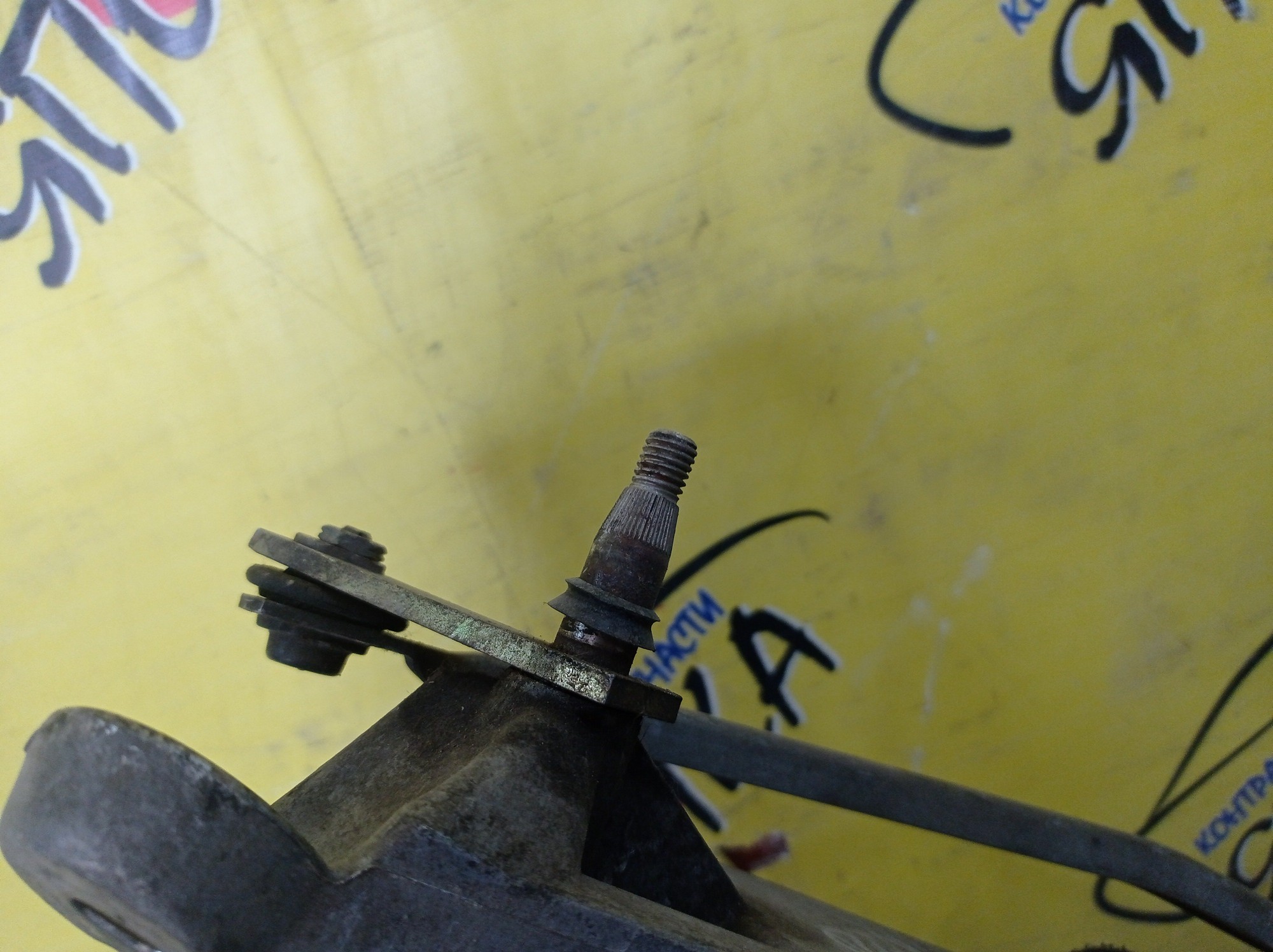 ТРАПЕЦИЯ ДВОРНИКОВ/MERC/E-CLASS/W220/ЛЕВЫЙ РУЛЬ/С МОТОРОМ