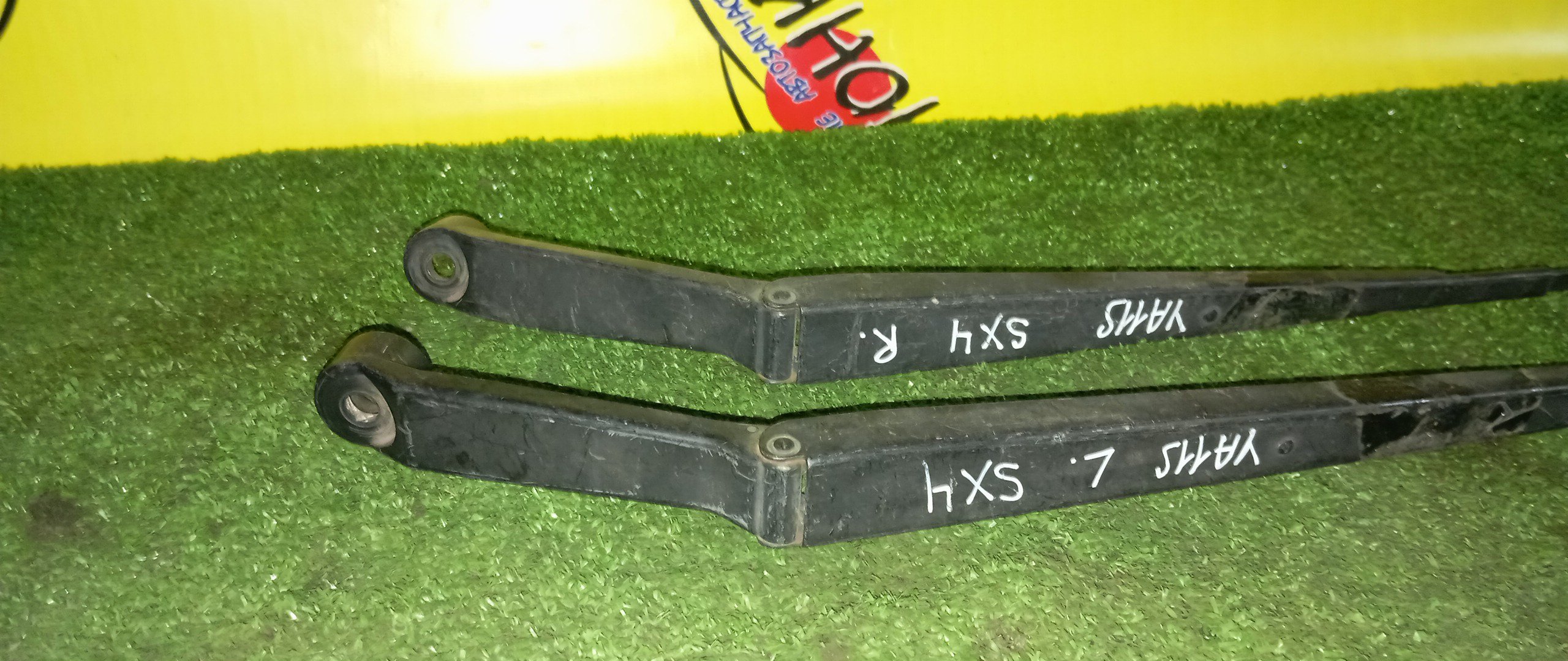 ДВОРНИК ЛОБОВОГО СТЕКЛА/SUZ/SX4/YA11S/F/ПАРА/ПРАВЫЙ РУЛЬ