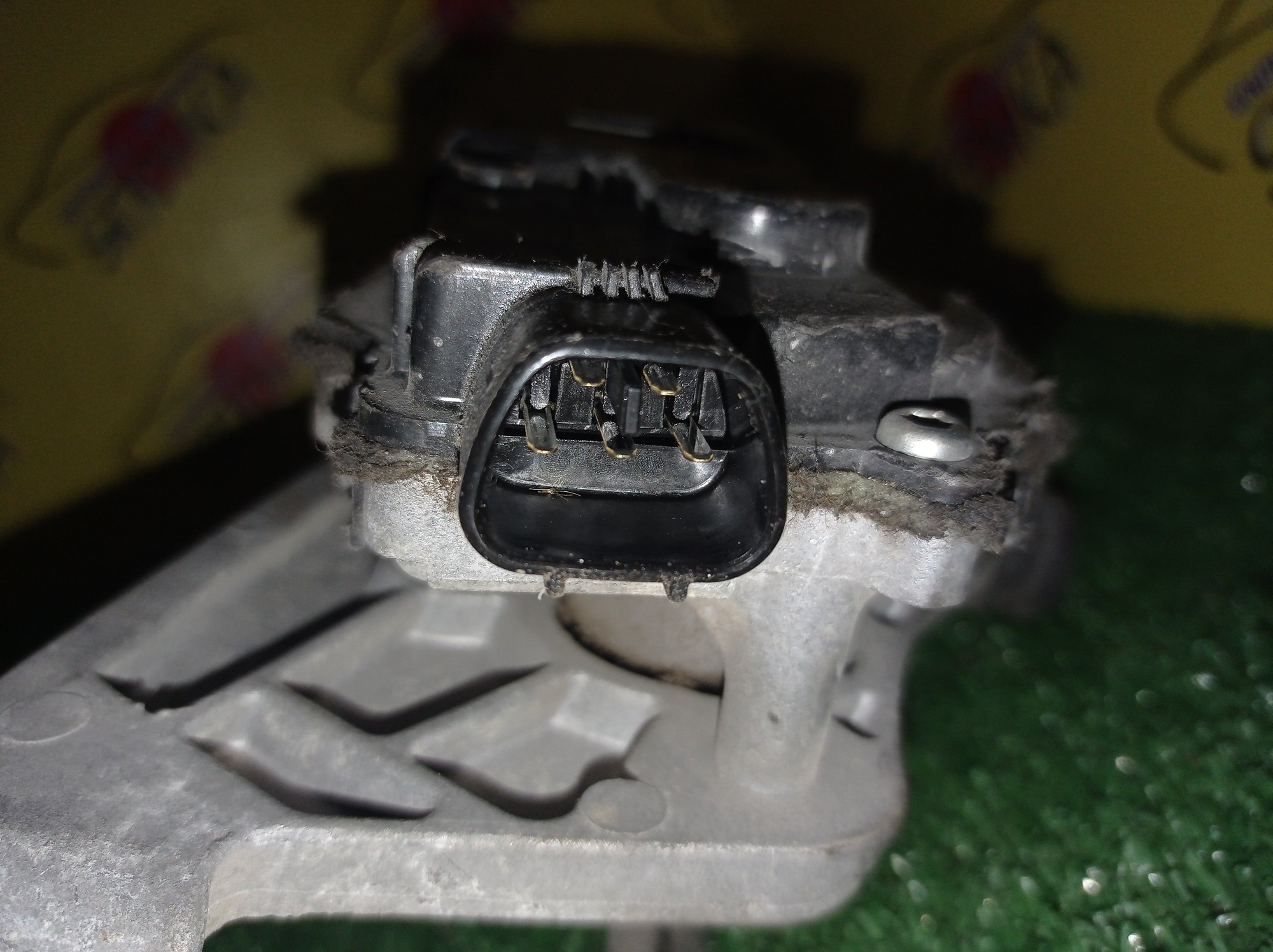 ТРАПЕЦИЯ ДВОРНИКОВ/TOY/VITZ/SCP92/NCP92/NCP96/KSP90/SCP90/NCP91/NCP95/С МОТОРОМ