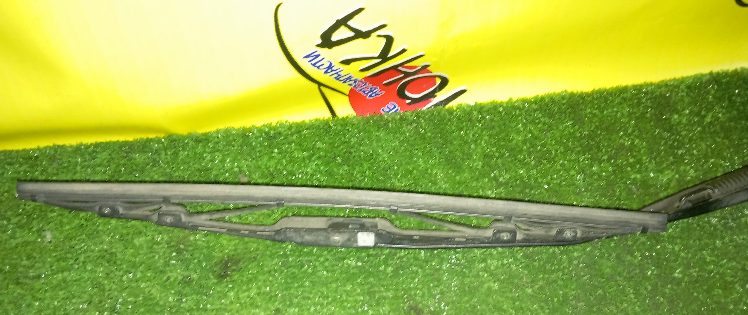 ДВОРНИК ЗАДНЕЙ ДВЕРИ/TOY/TOWN ACE NOAH/LITE ACE NOAH/SR50/SR40