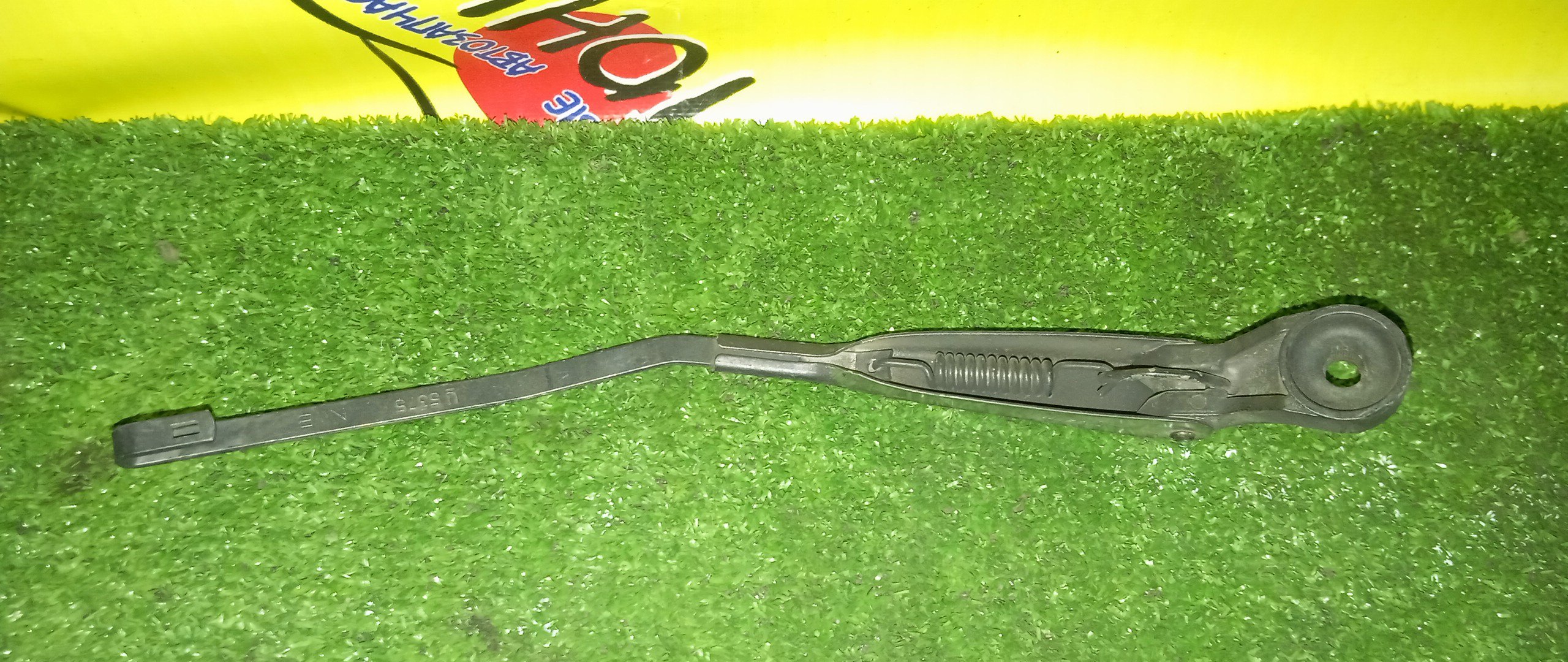 ДВОРНИК ЗАДНЕЙ ДВЕРИ/NIS/PULSAR/LUCINO/N15/FN15/EN15