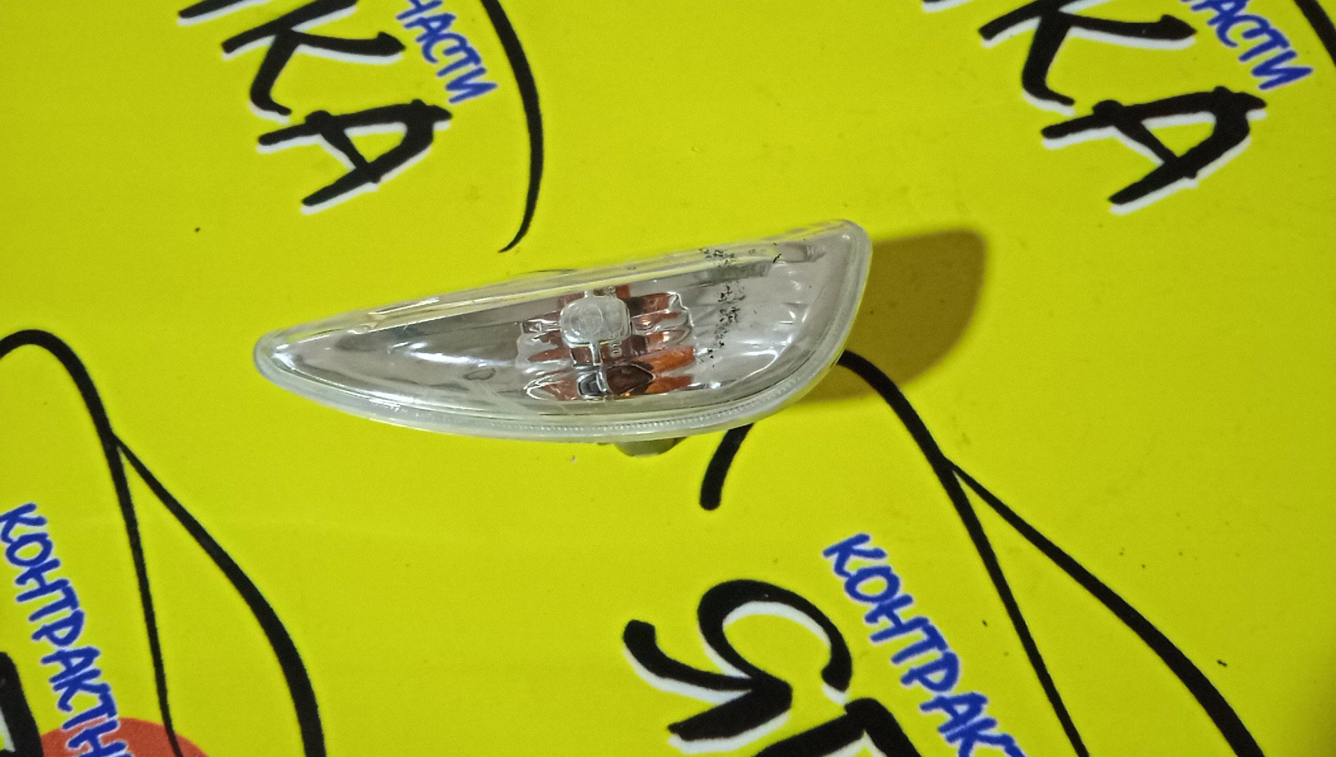 ПОВТОРИТЕЛЬ В КРЫЛО/HYUN/I20/IX20/IX35/IX55/KIA VENGA/PB/YN/L/923011J000