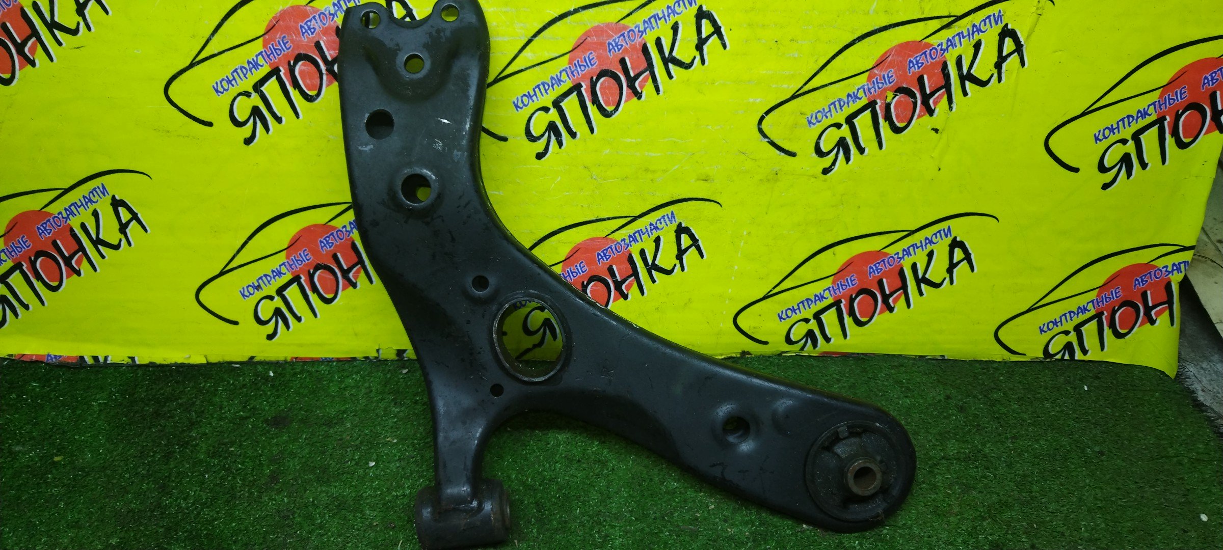 РЫЧАГ/TOY/PRIUS/ZVW30/F/R