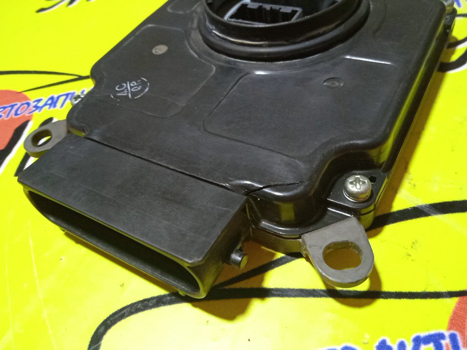 БЛОК РОЗЖИГА КСЕНОНА/TOY/HARRIER/PRIUS/ASU60W/ASU65W/AVU65W/ZSU60W/ZSU65W/ZVW52/8990848050/B/R/УЦЕНКА