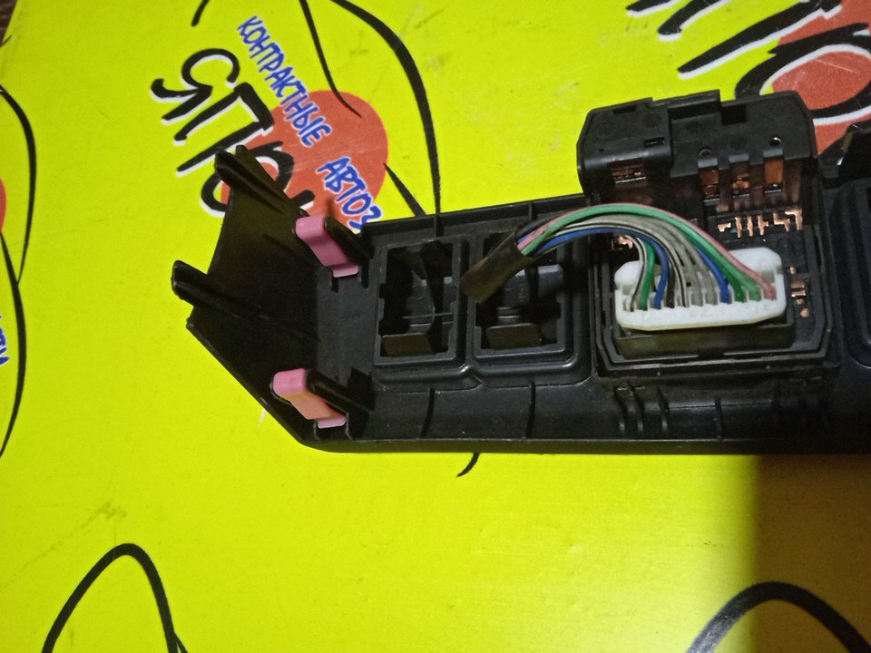 КОНСОЛЬ/TOY/AVENSIS/ADT270/ADT271/AZT270/ZRT270/ZRT271/ZRT272/5544605090