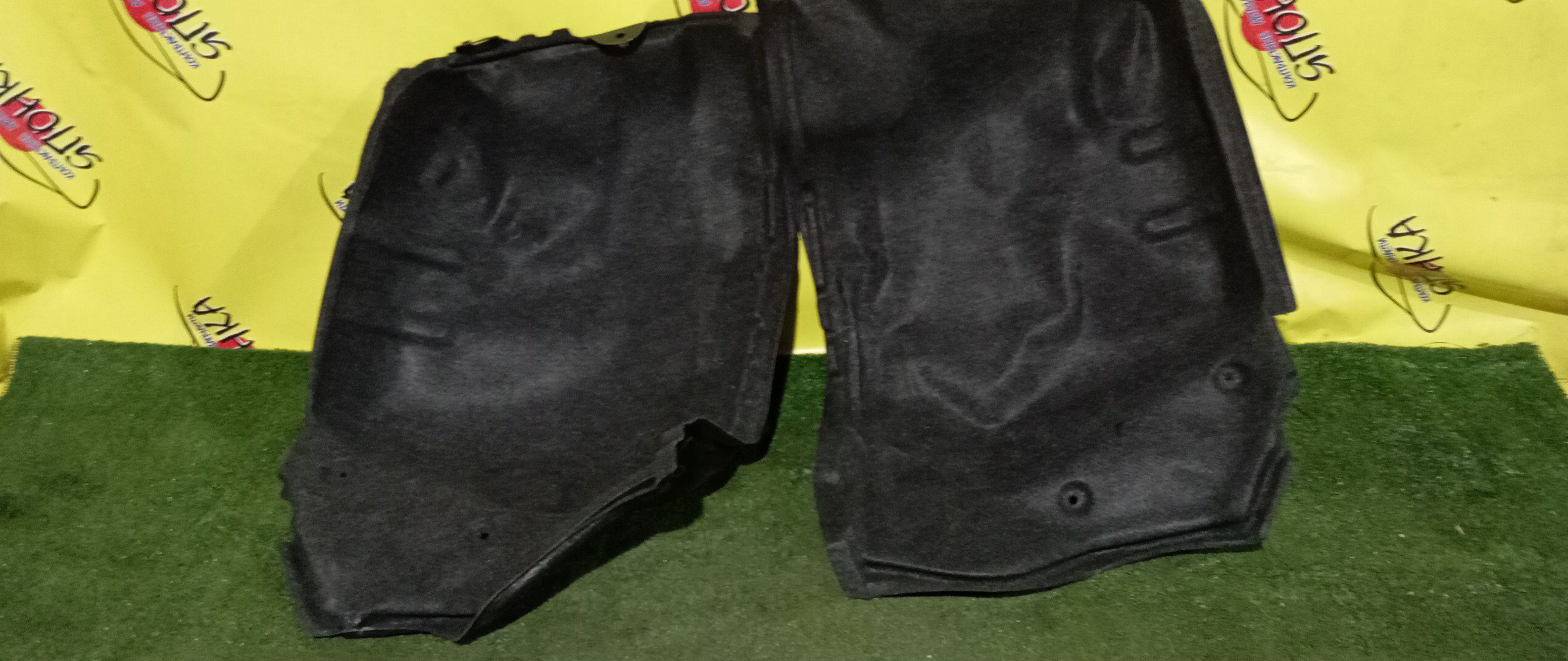 ОБШИВКА БАГАЖНИКА/TOY/MARK II/GX100/B/КОМПЛЕКТ