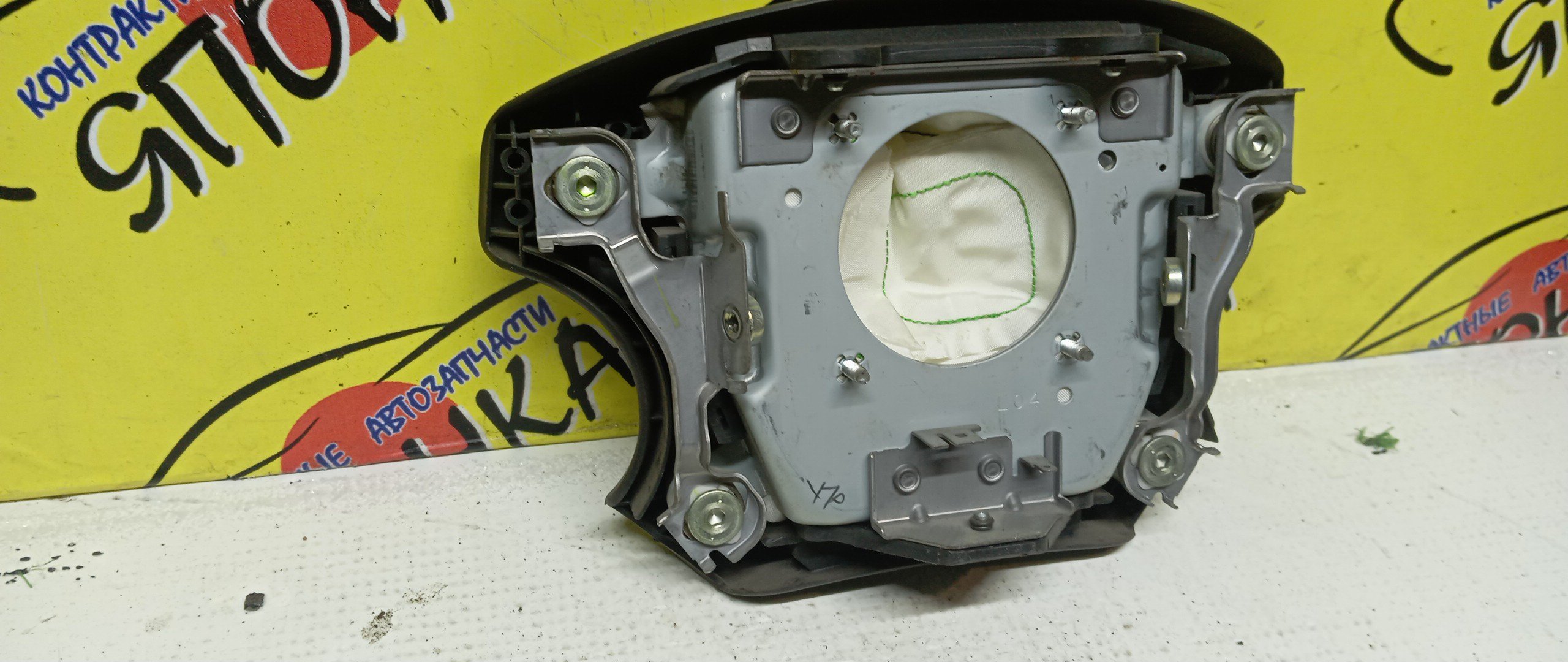 AIRBAG ВОДИТЕЛЬСКИЙ/TOY/COROLLA SPACIO/ZZE122/ZZE124/NZE121/4 ЛУЧА/4513013030B0