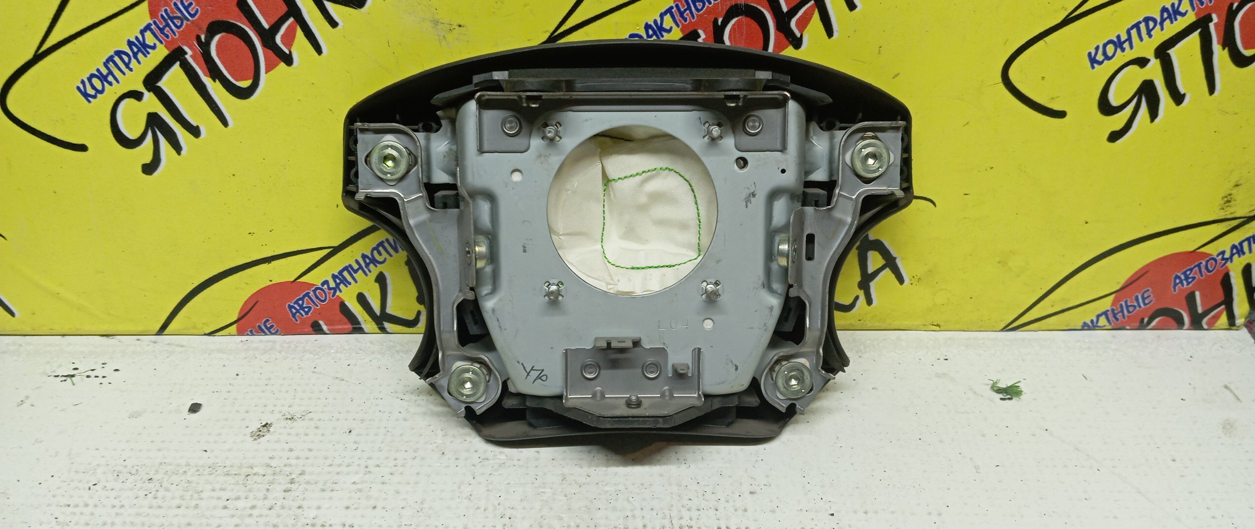 AIRBAG ВОДИТЕЛЬСКИЙ/TOY/COROLLA SPACIO/ZZE122/ZZE124/NZE121/4 ЛУЧА/4513013030B0