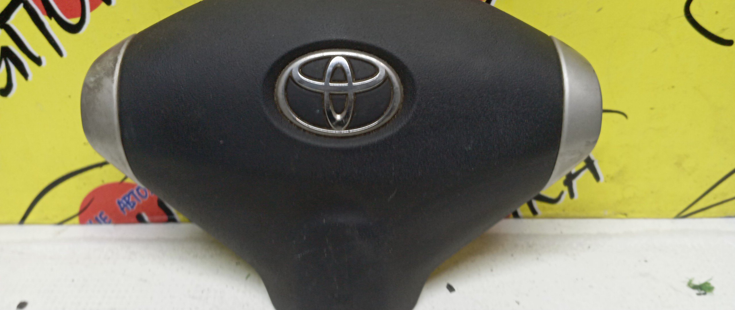 AIRBAG ВОДИТЕЛЬСКИЙ/TOY/IST/NCP60/NCP61/3 ЛУЧА/4513052150B0/4513052151B0