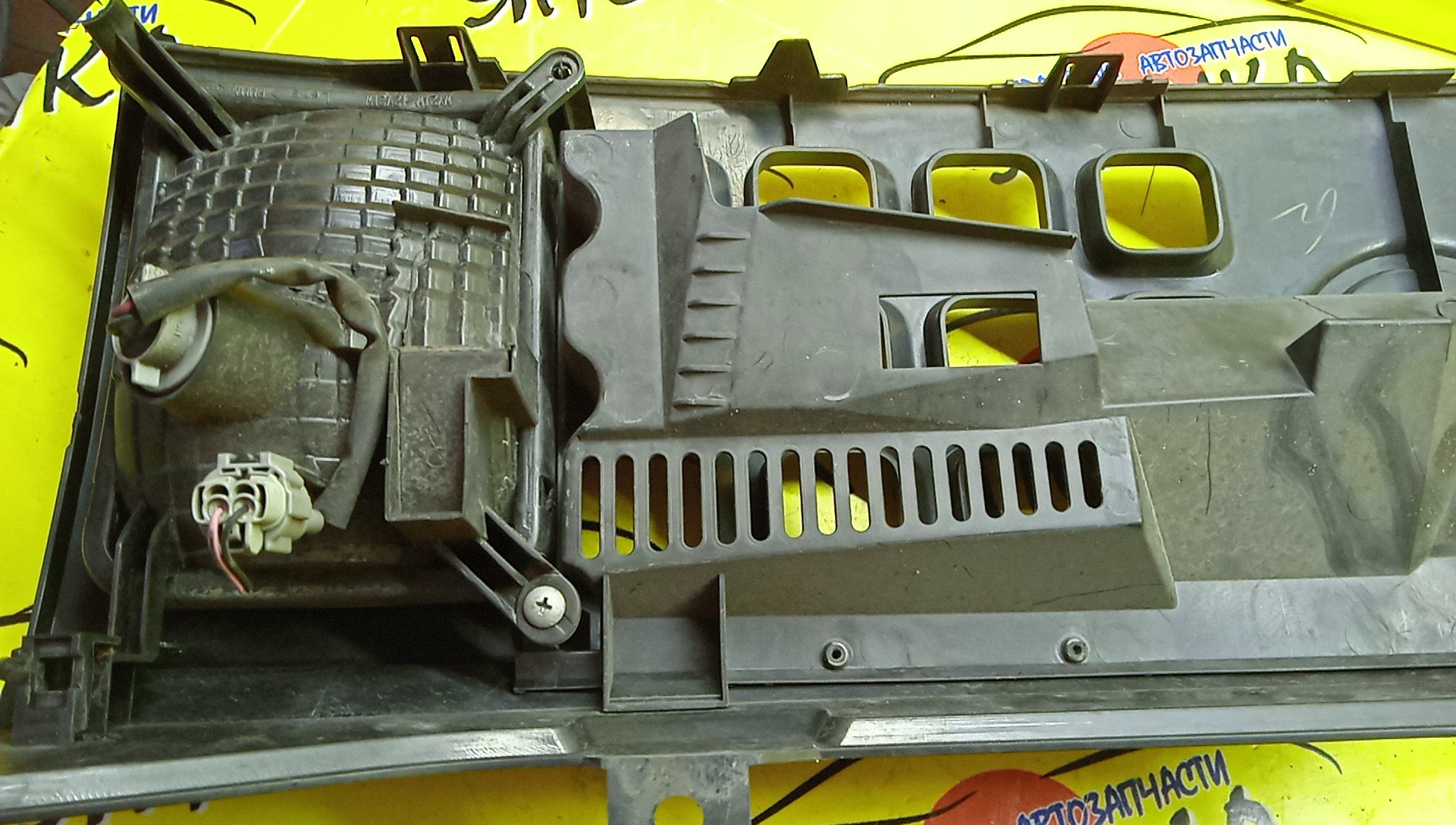 РЕШЕТКА РАДИАТОРА/NIS/CUBE/BNZ11/BZ11/YZ11/1 МОДЕЛЬ/623103U000