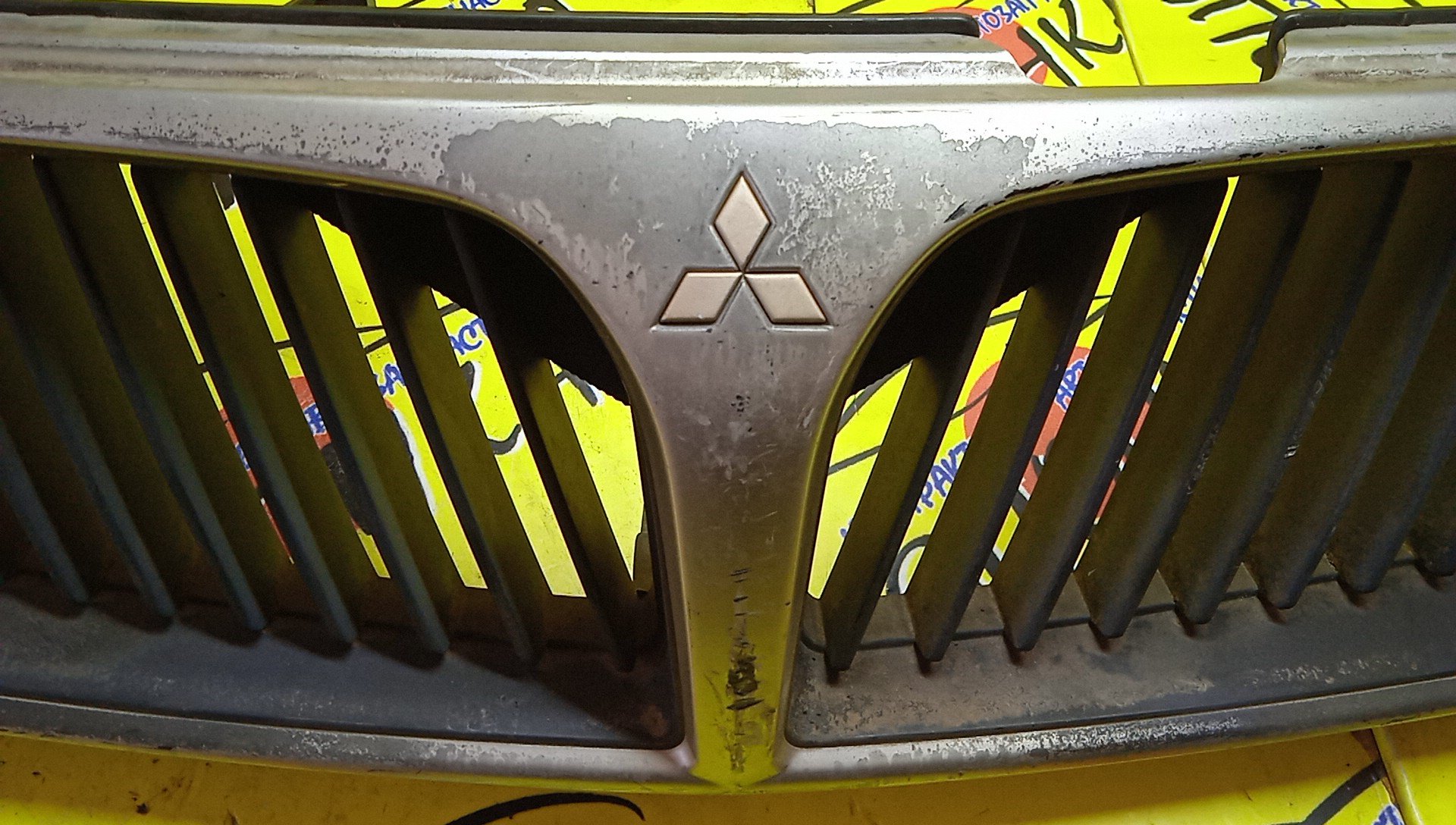 РЕШЕТКА РАДИАТОРА/MMC/DIAMANTE/F31A/F34A/F36A/F36W/F41A/F46A/F47A/2 МОДЕЛЬ/MR154094/MR492188