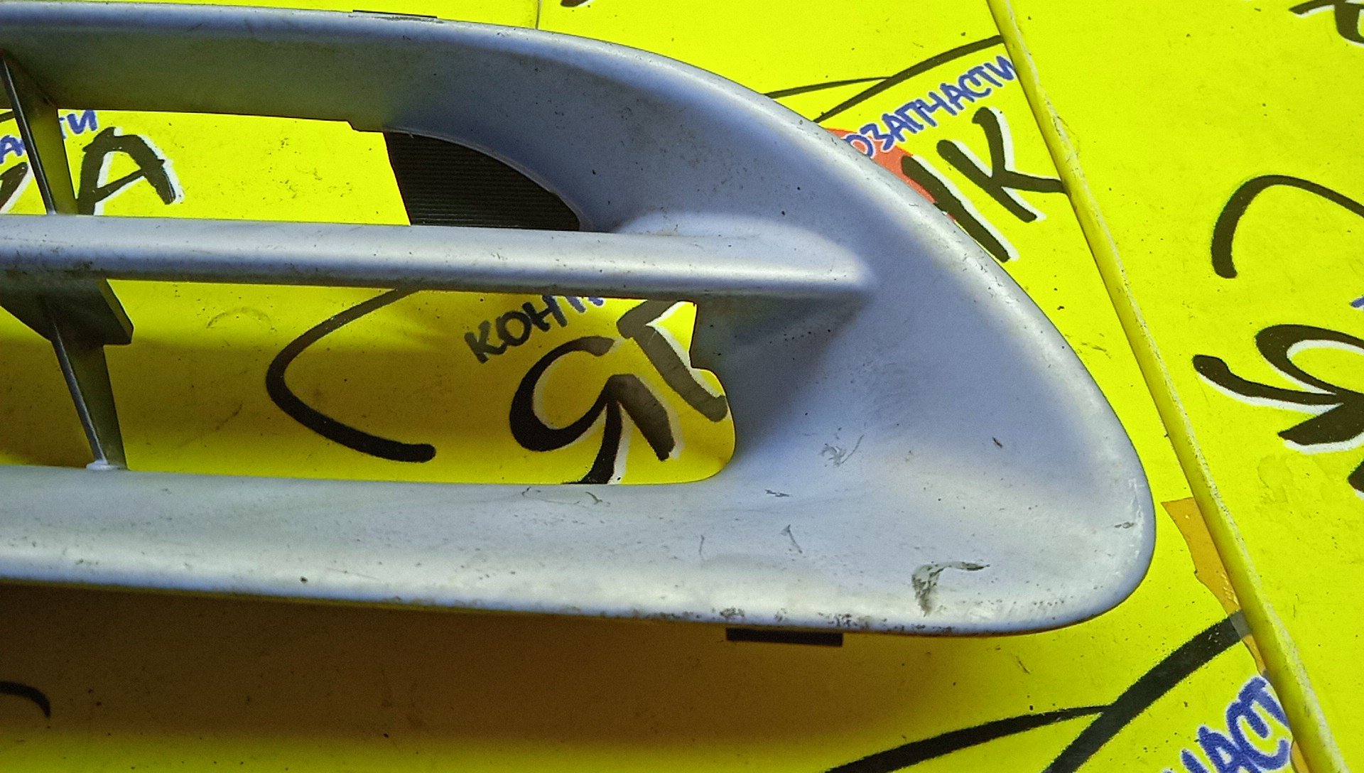 РЕШЕТКА РАДИАТОРА/NIS/MARCH/AK11/ANK11/FHK11/HK11/K11/WAK11/WK11/R/3 МОДЕЛЬ/6232072B00