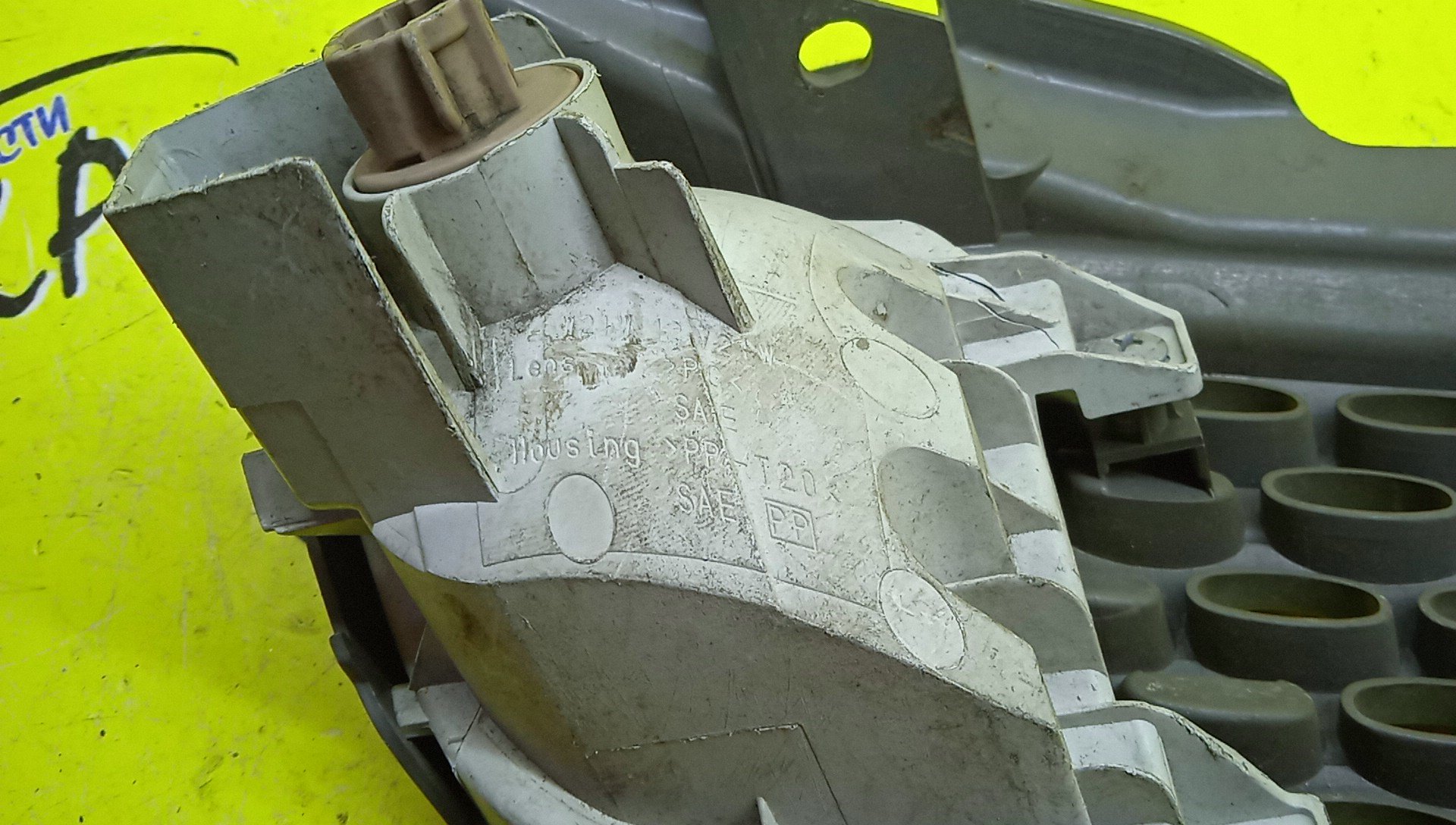 РЕШЕТКА РАДИАТОРА/NIS/MARCH/AK12/BK12/BNK12/K12/YK12/L/1 МОДЕЛЬ/УЦЕНКА/62330AX000