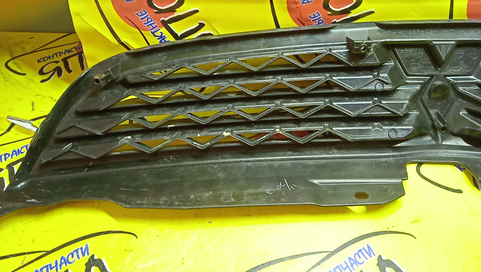 РЕШЕТКА РАДИАТОРА/MMC/COLT/COLT PLUS/Z21A/Z21W/Z22A/Z22W/Z23A/Z23W/Z24A/Z24W/Z25A/Z26A/Z27A/Z28A/2 МОДЕЛЬ/7450A416/7450A558