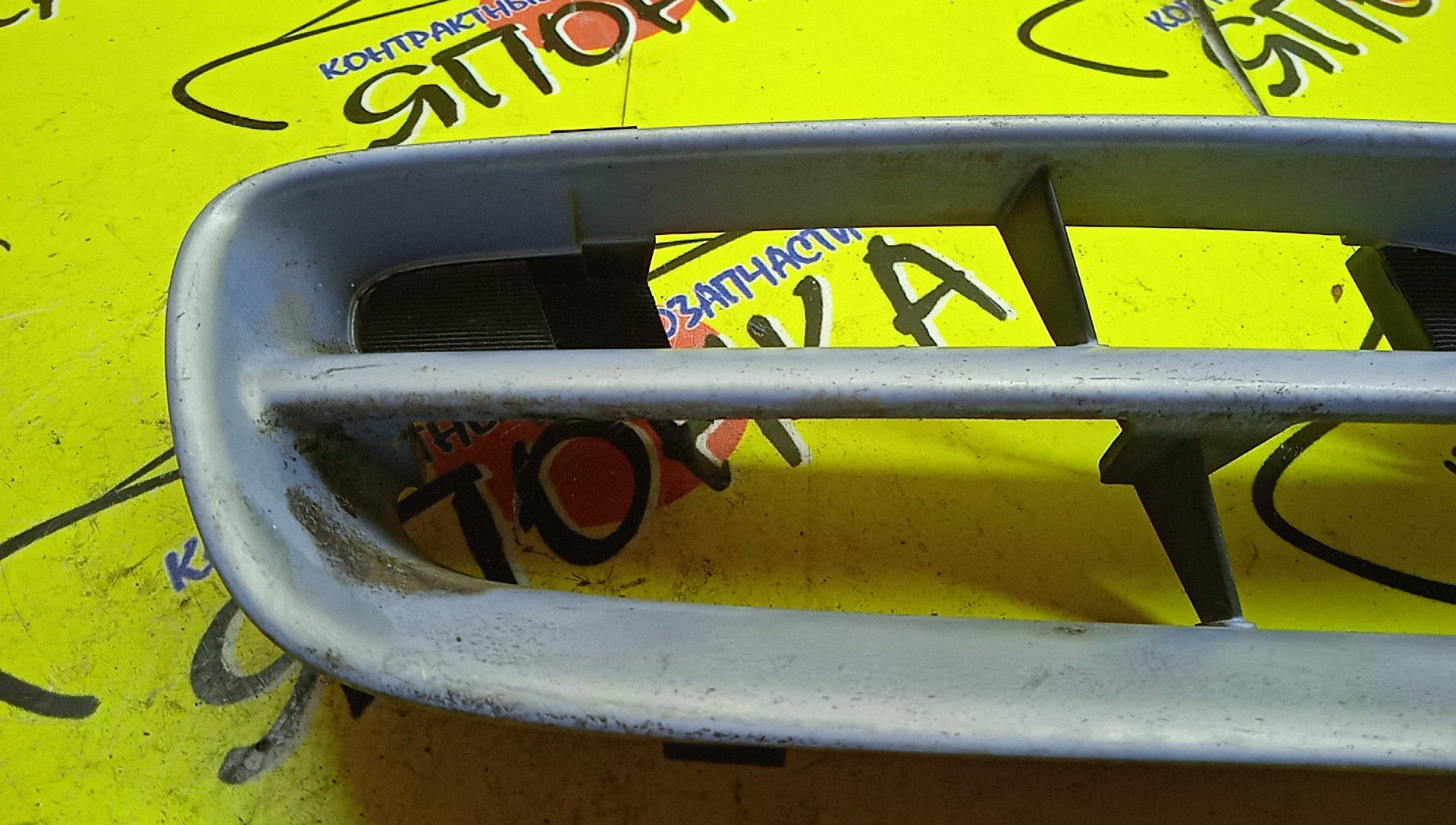 РЕШЕТКА РАДИАТОРА/NIS/MARCH/AK11/ANK11/FHK11/HK11/K11/WAK11/WK11/R/3 МОДЕЛЬ/6232072B00