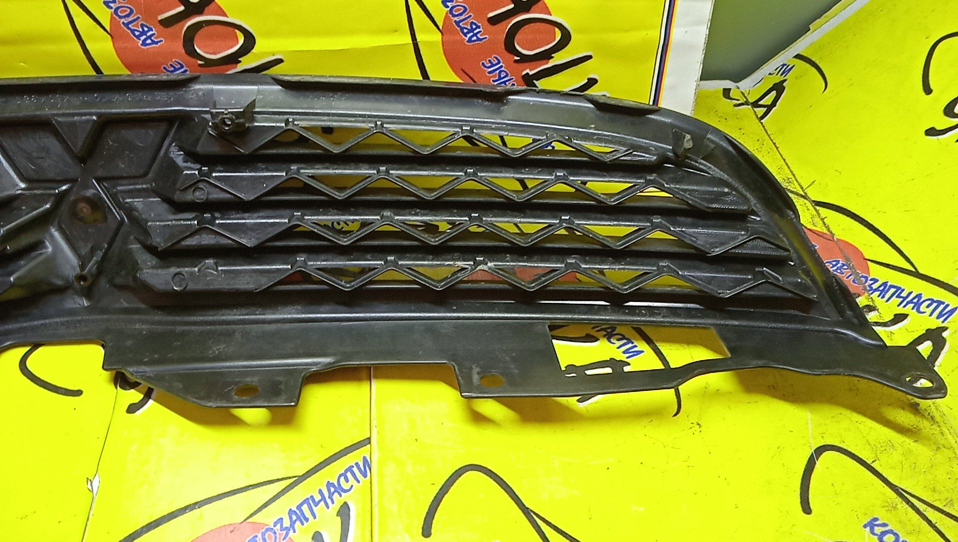 РЕШЕТКА РАДИАТОРА/MMC/COLT/COLT PLUS/Z21A/Z21W/Z22A/Z22W/Z23A/Z23W/Z24A/Z24W/Z25A/Z26A/Z27A/Z28A/2 МОДЕЛЬ/7450A416/7450A558