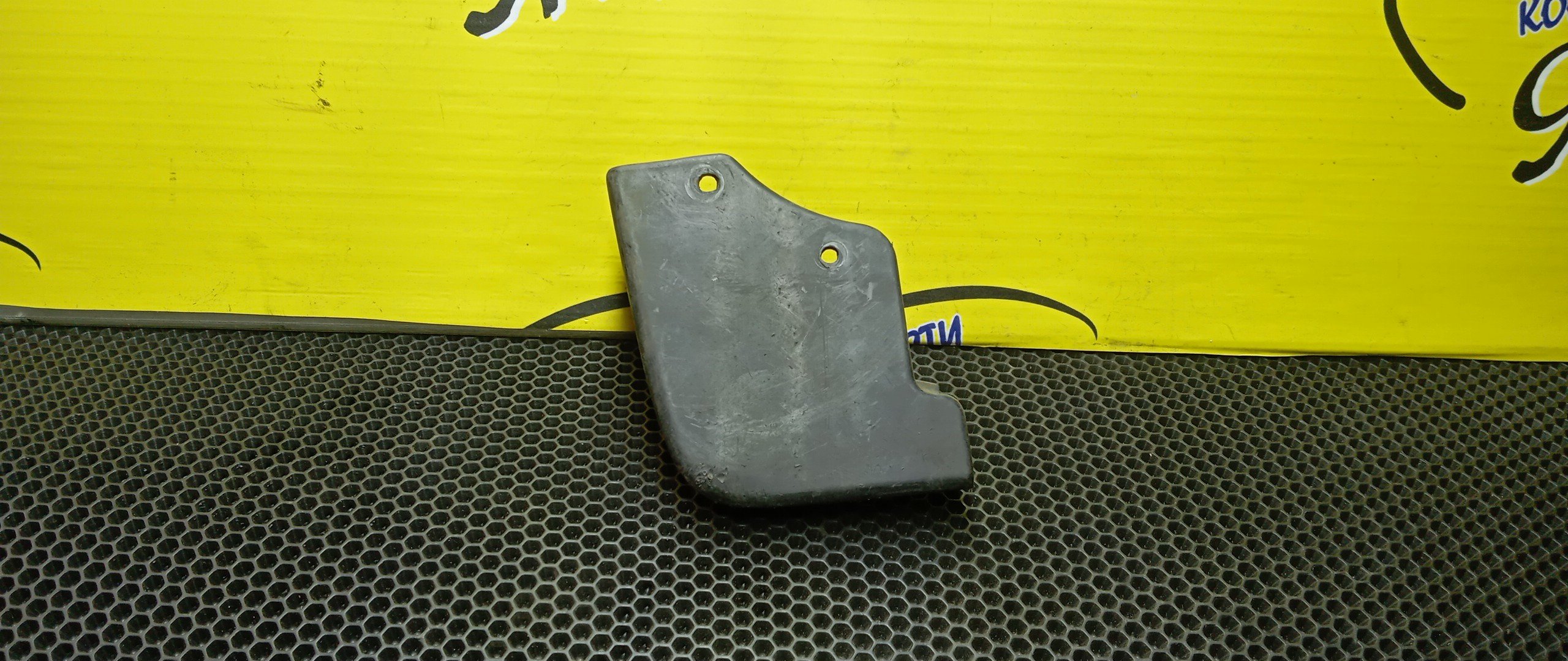 БРЫЗГОВИК/NIS/CEDRIC/GLORIA/Y34/B/R