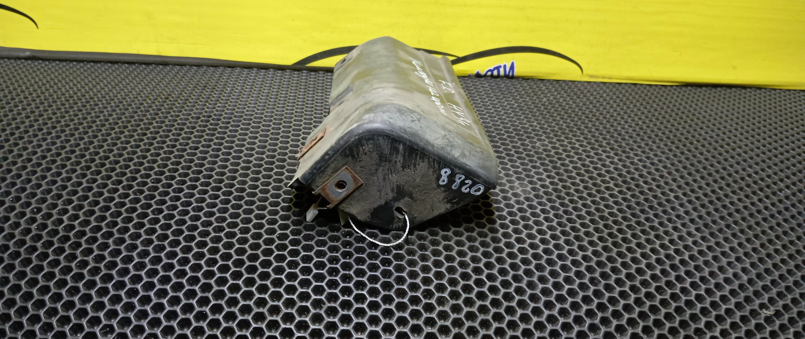 БРЫЗГОВИК/NIS/CEDRIC/GLORIA/Y34/F/R