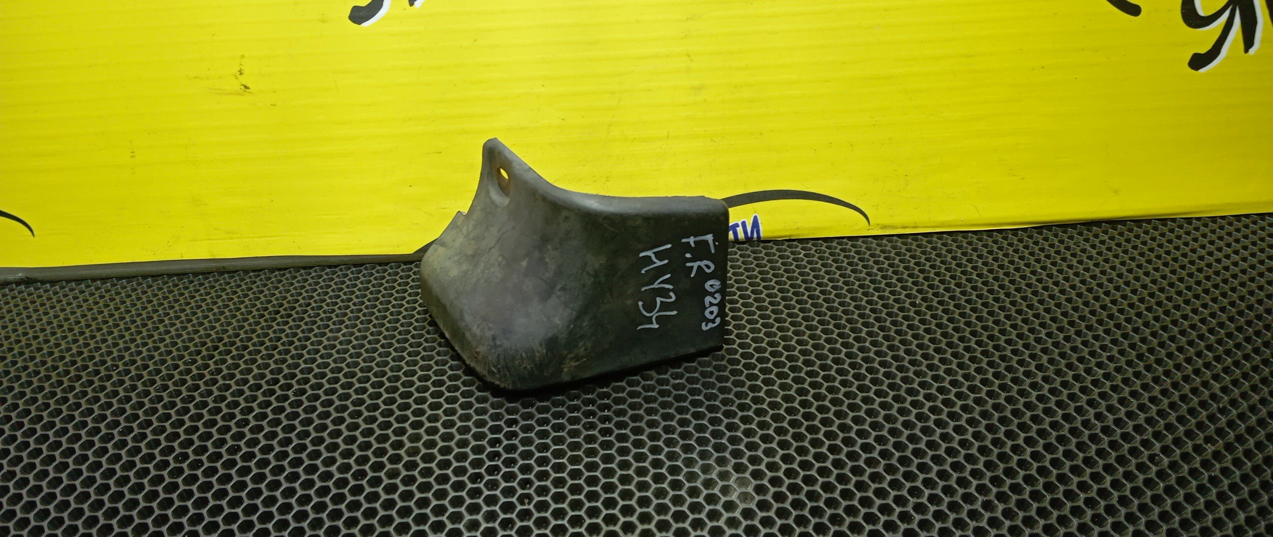 БРЫЗГОВИК/NIS/CEDRIC/GLORIA/Y34/F/R