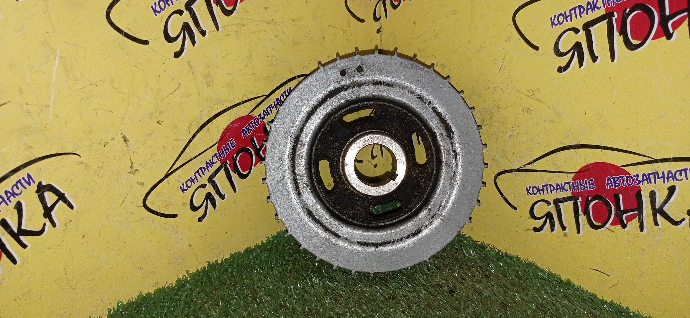 ШКИВ КОЛЕНВАЛА/MAZ/Z6/ZJVE/ZYVE/1 РЕМЕНЬ/6 РУЧ.