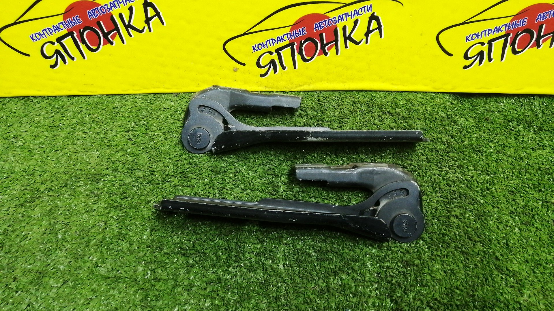 ПЕТЛЯ КАПОТА/AUDI/A3/S3/8P1/8P7/8PA/КОМПЛЕКТ/8P0823301B/8P0823302B