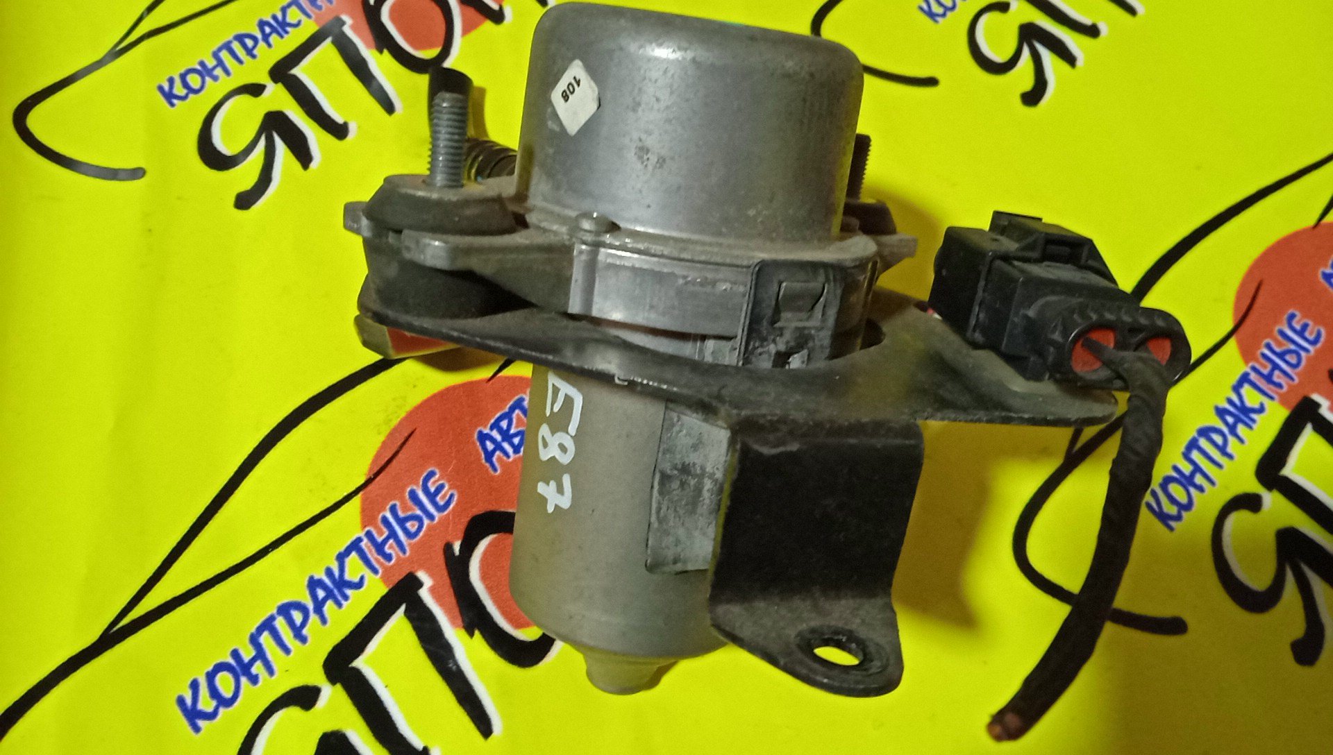 ВАКУУМНЫЙ НАСОС/BMW/1-SERIES/X1/X3/E81/E84/E87/676902901