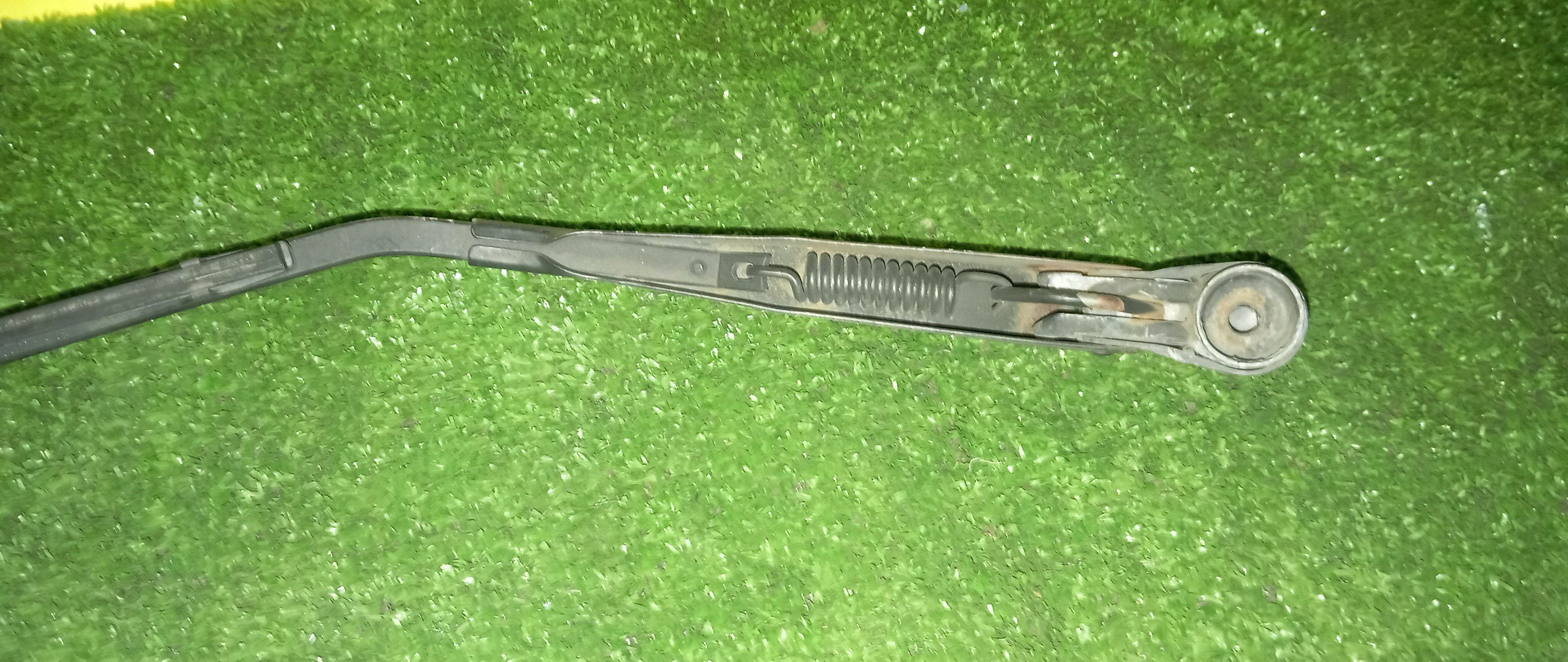 ДВОРНИК ЗАДНЕЙ ДВЕРИ/LVLR/LVLW/LV5W/LVEW/MAZ/MPV