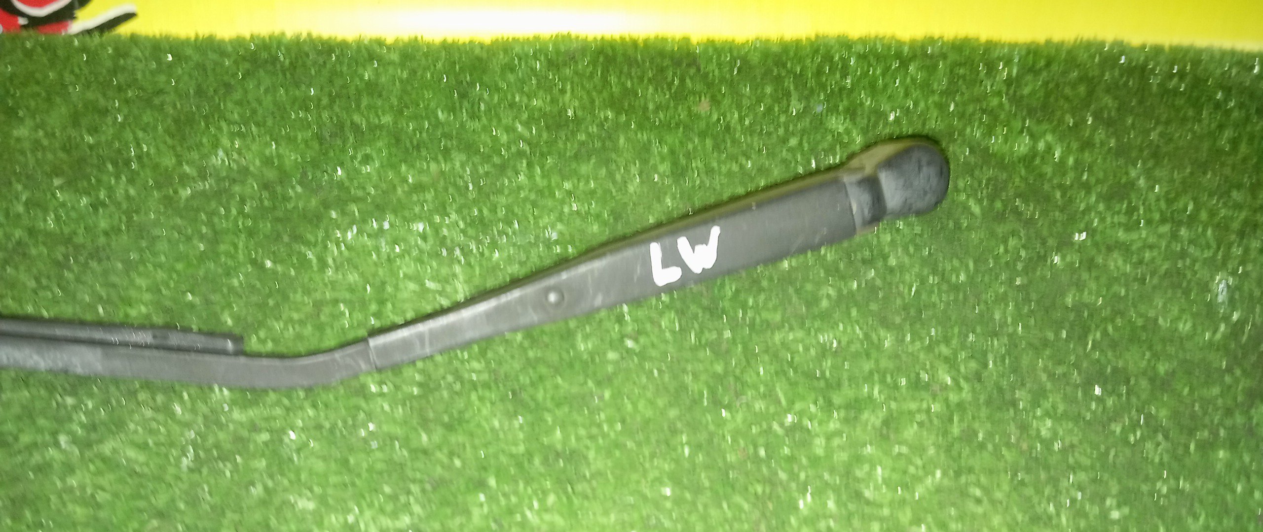 ДВОРНИК ЗАДНЕЙ ДВЕРИ/LVLR/LVLW/LV5W/LVEW/MAZ/MPV