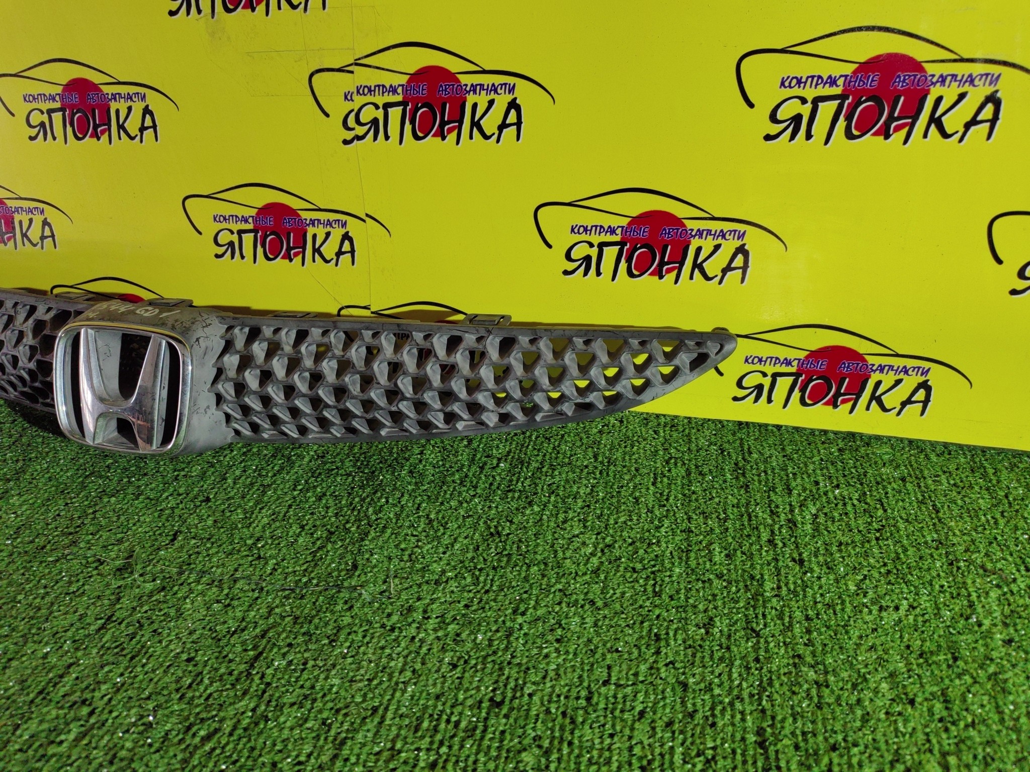 РЕШЕТКА РАДИАТОРА/HON/FIT/JAZZ/GD1/GD2/GD3/GD4/2 МОДЕЛЬ/71121SAA901/71121SAAZ01/71121SAAJ01