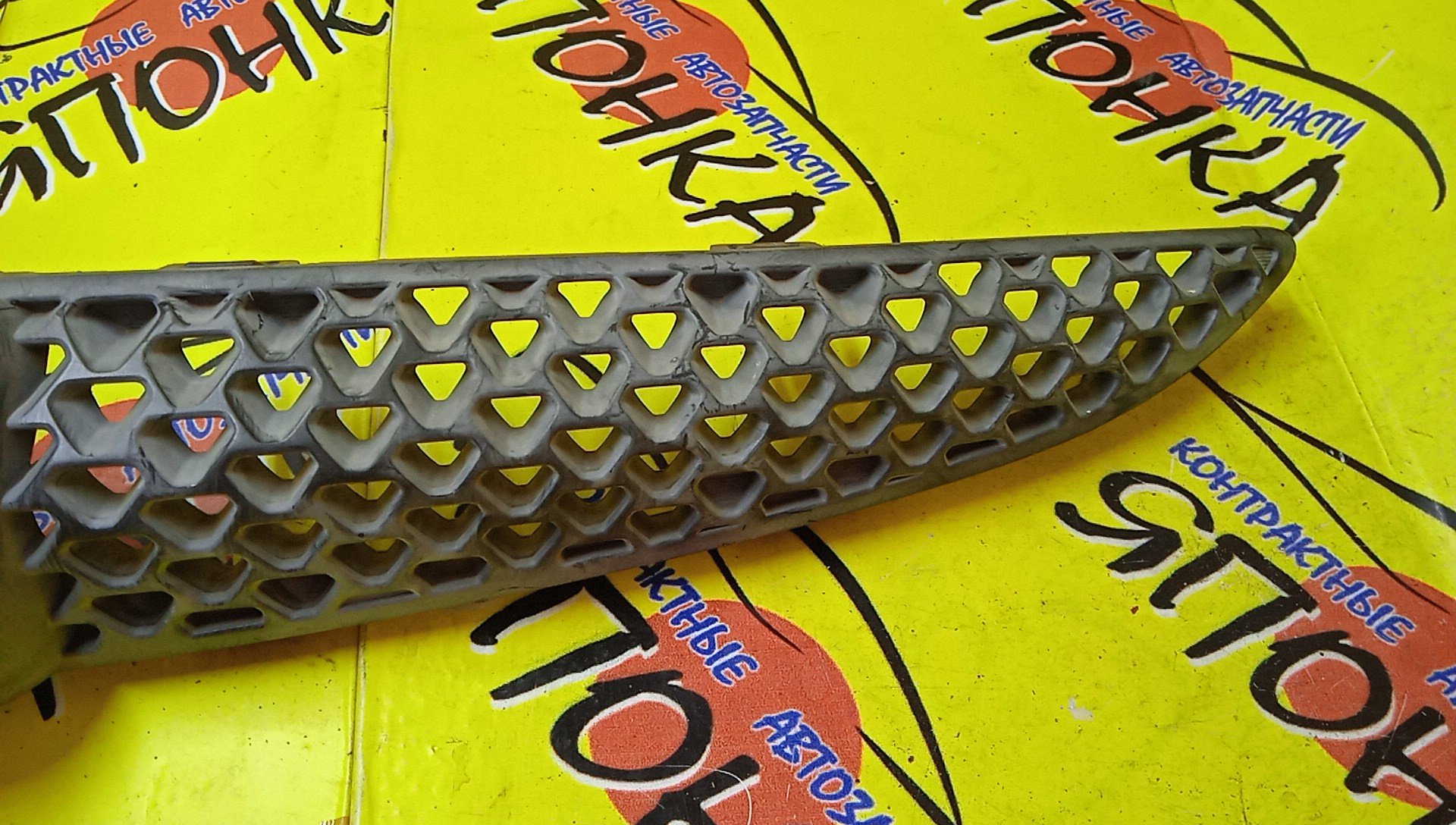 РЕШЕТКА РАДИАТОРА/HON/FIT/JAZZ/GD1/GD2/GD3/GD4/2 МОДЕЛЬ/71121SAA901/71121SAAZ01/71121SAAJ01