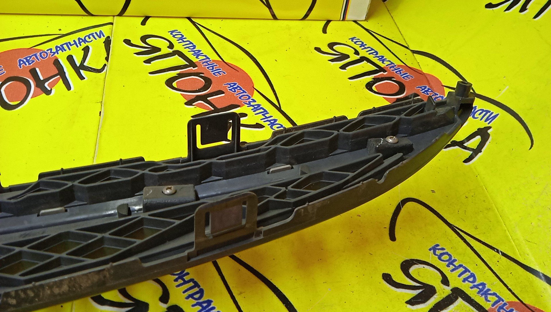 РЕШЕТКА РАДИАТОРА/HON/FIT/JAZZ/GD1/GD2/GD3/GD4/2 МОДЕЛЬ/71121SAA901/71121SAAZ01/71121SAAJ01