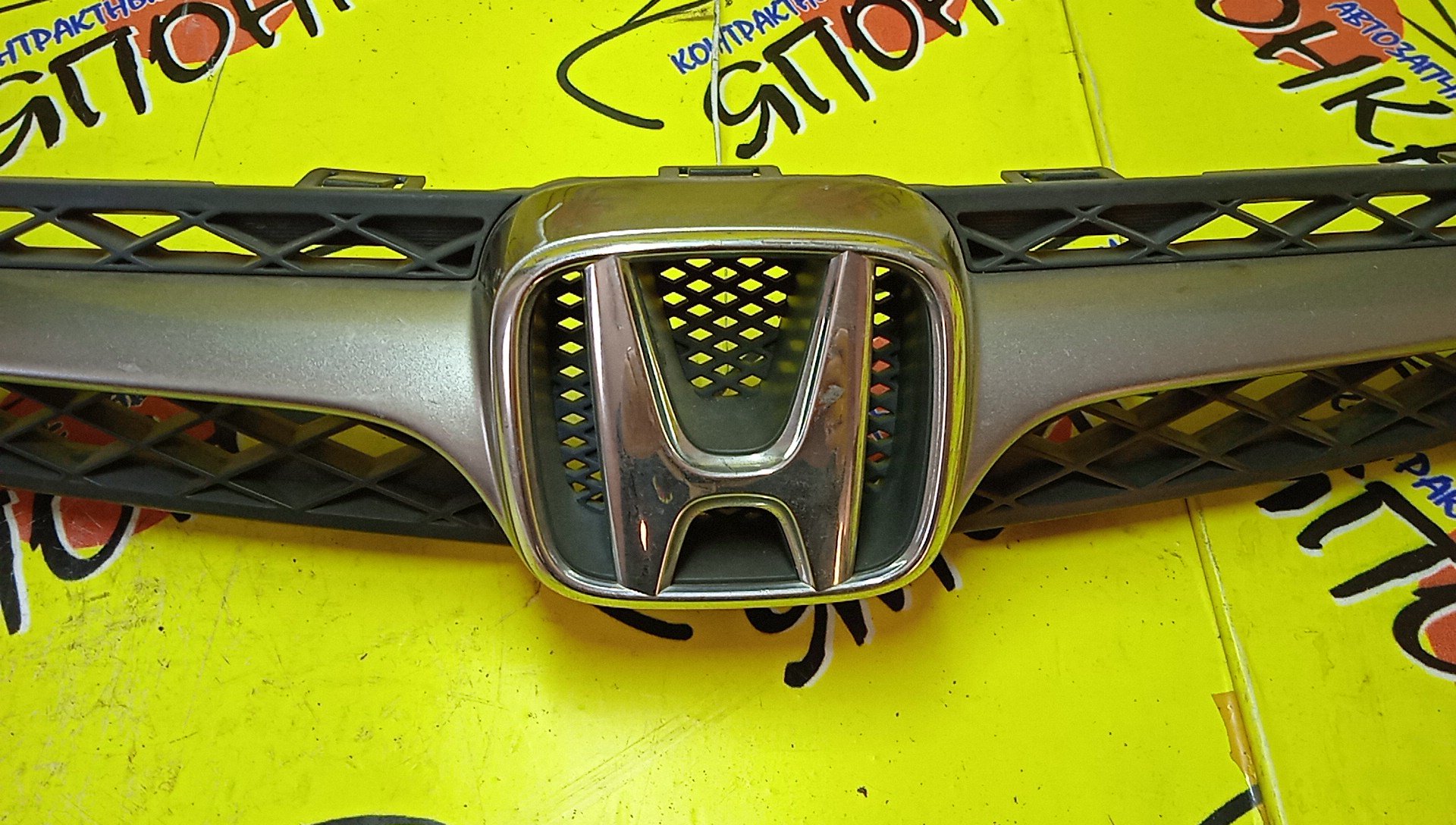 РЕШЕТКА РАДИАТОРА/HON/FIT/JAZZ/GD1/GD2/GD3/GD4/2 МОДЕЛЬ/71121SAA901/71121SAAZ01/71121SAAJ01