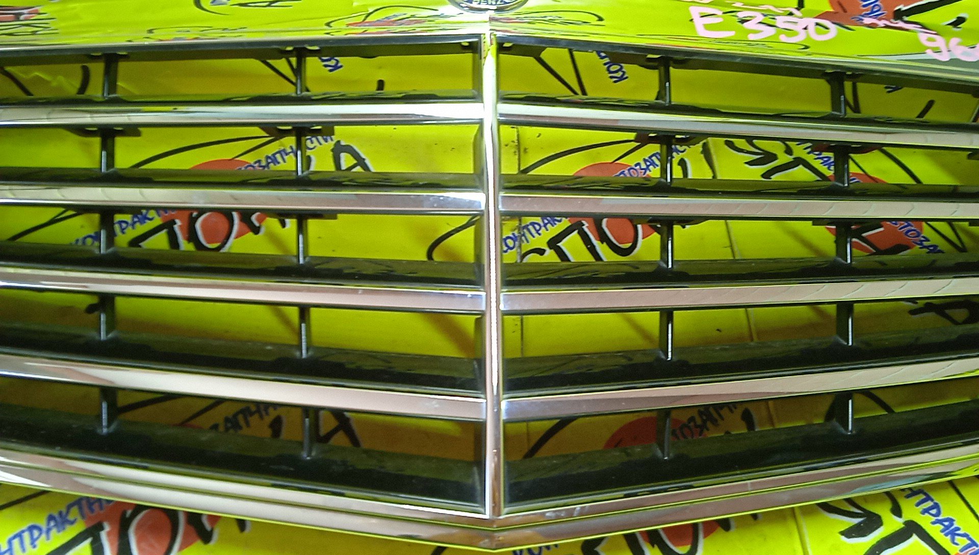 РЕШЕТКА РАДИАТОРА/MERC/E-CLASS/W211/2 МОДЕЛЬ/A2118801783