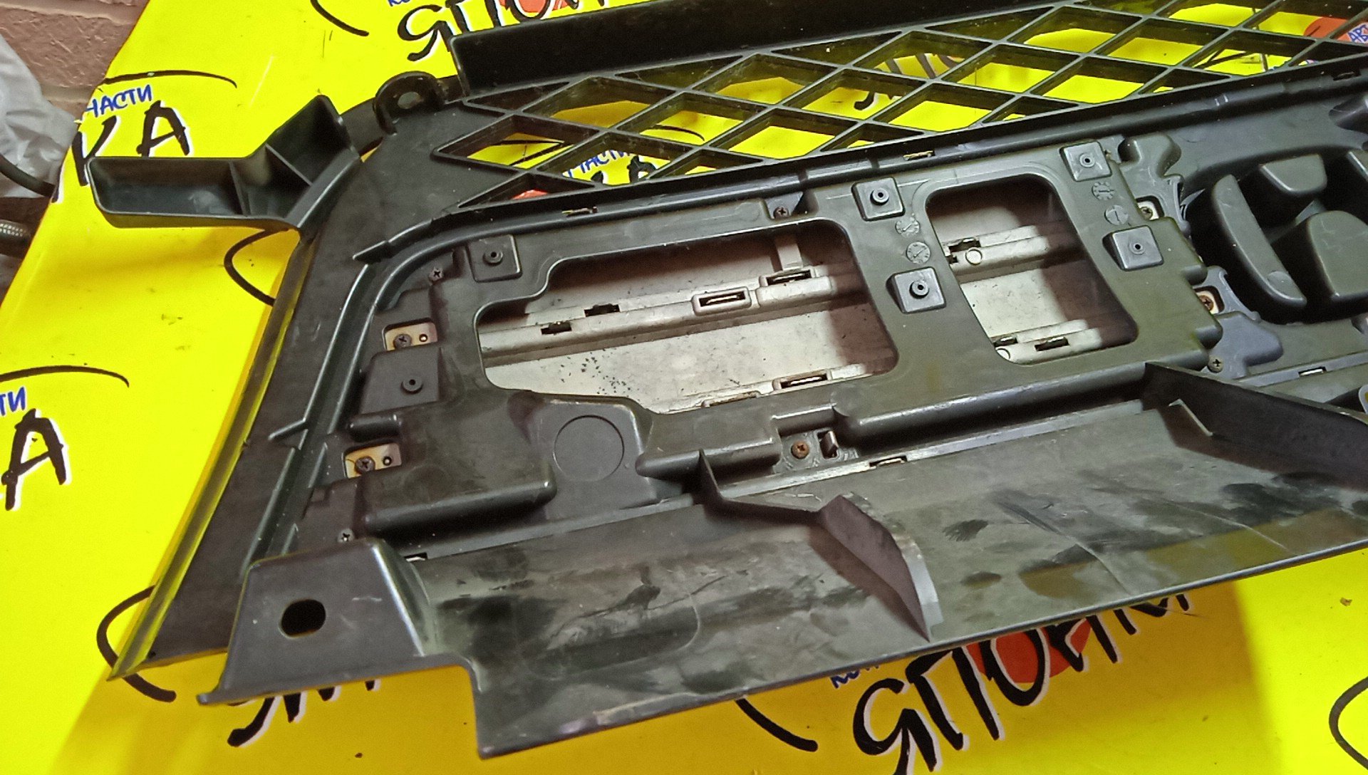 РЕШЕТКА РАДИАТОРА/HON/MOBILIO SPIKE/GK1/GK2/3 МОДЕЛЬ/71121SEY003/71122SEY003