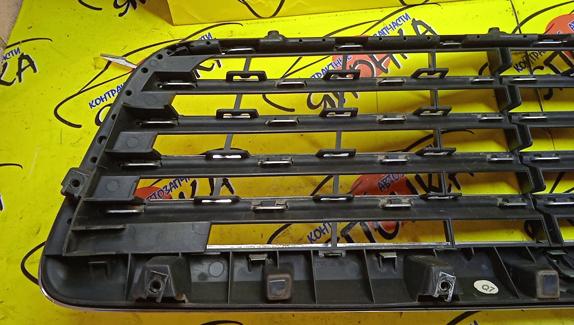 РЕШЕТКА РАДИАТОРА/MERC/E-CLASS/W211/2 МОДЕЛЬ/A2118801783