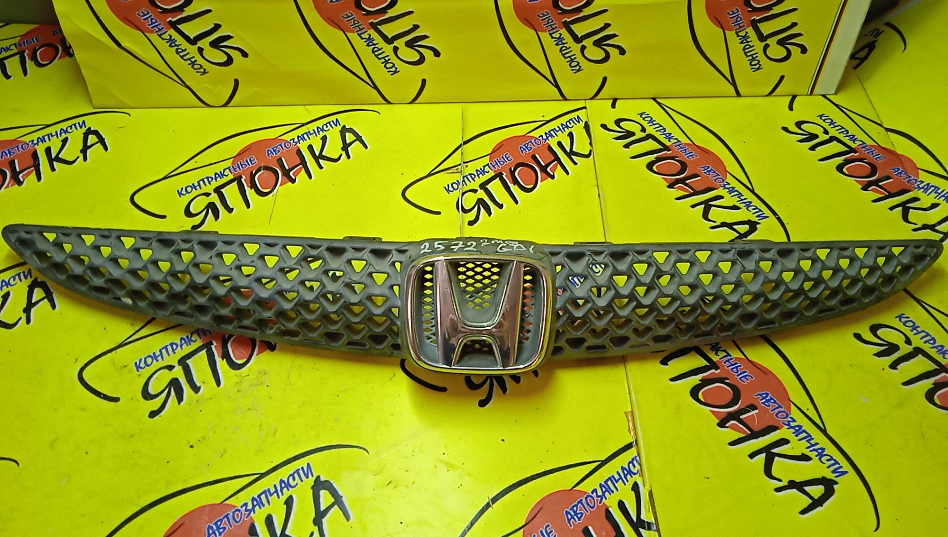 РЕШЕТКА РАДИАТОРА/HON/FIT/JAZZ/GD1/GD2/GD3/GD4/2 МОДЕЛЬ/71121SAA901/71121SAAZ01/71121SAAJ01