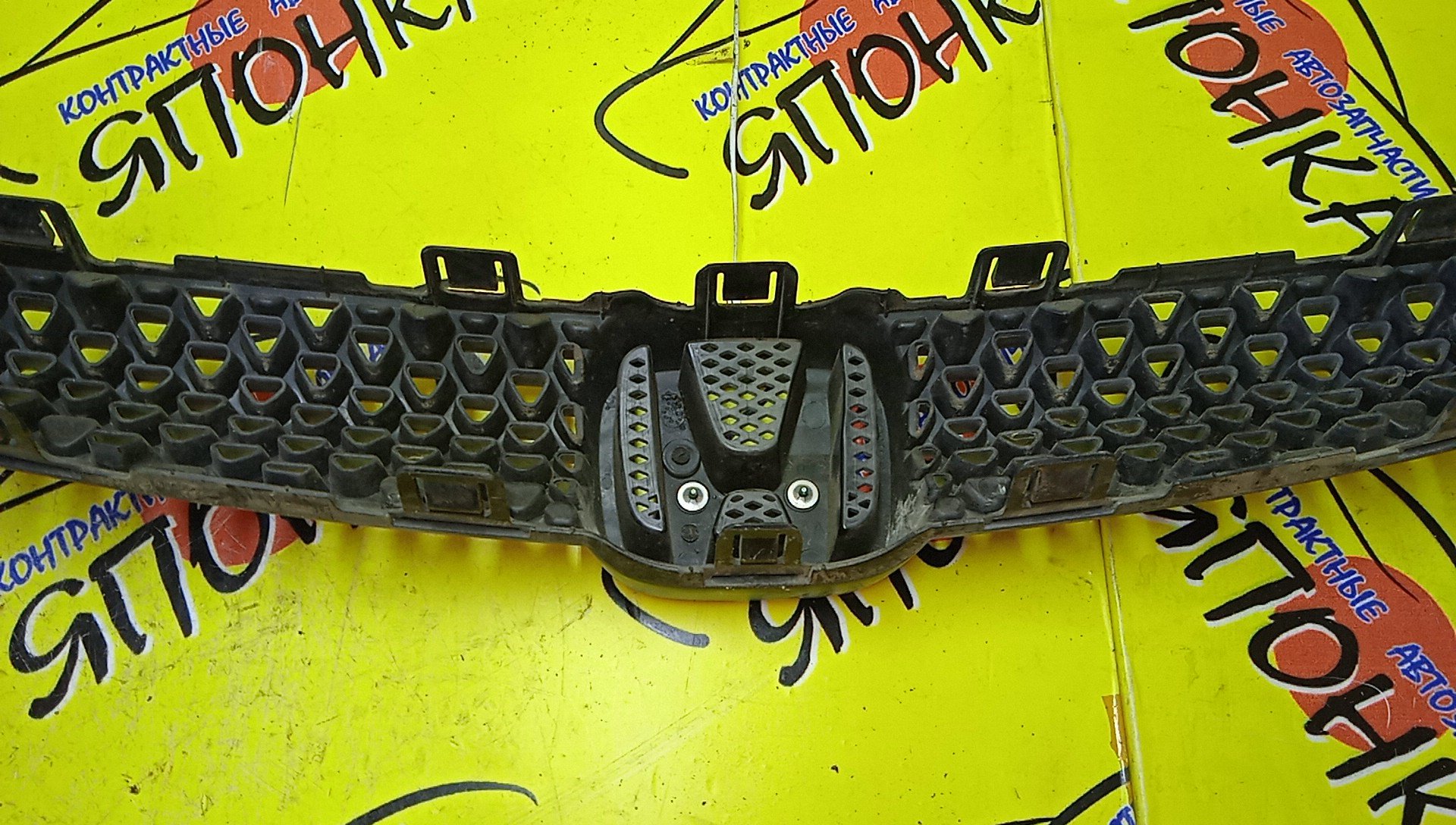 РЕШЕТКА РАДИАТОРА/HON/FIT/JAZZ/GD1/GD2/GD3/GD4/2 МОДЕЛЬ/71121SAA901/71121SAAZ01/71121SAAJ01