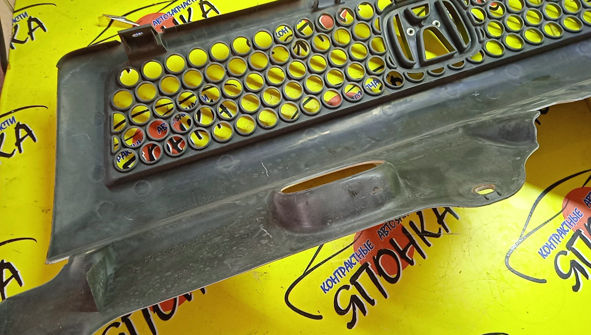 РЕШЕТКА РАДИАТОРА/HON/STEP WAGON/RF3/RF4/1 МОДЕЛЬ/71121S7SJ00ZD/71121-S7S-003ZE